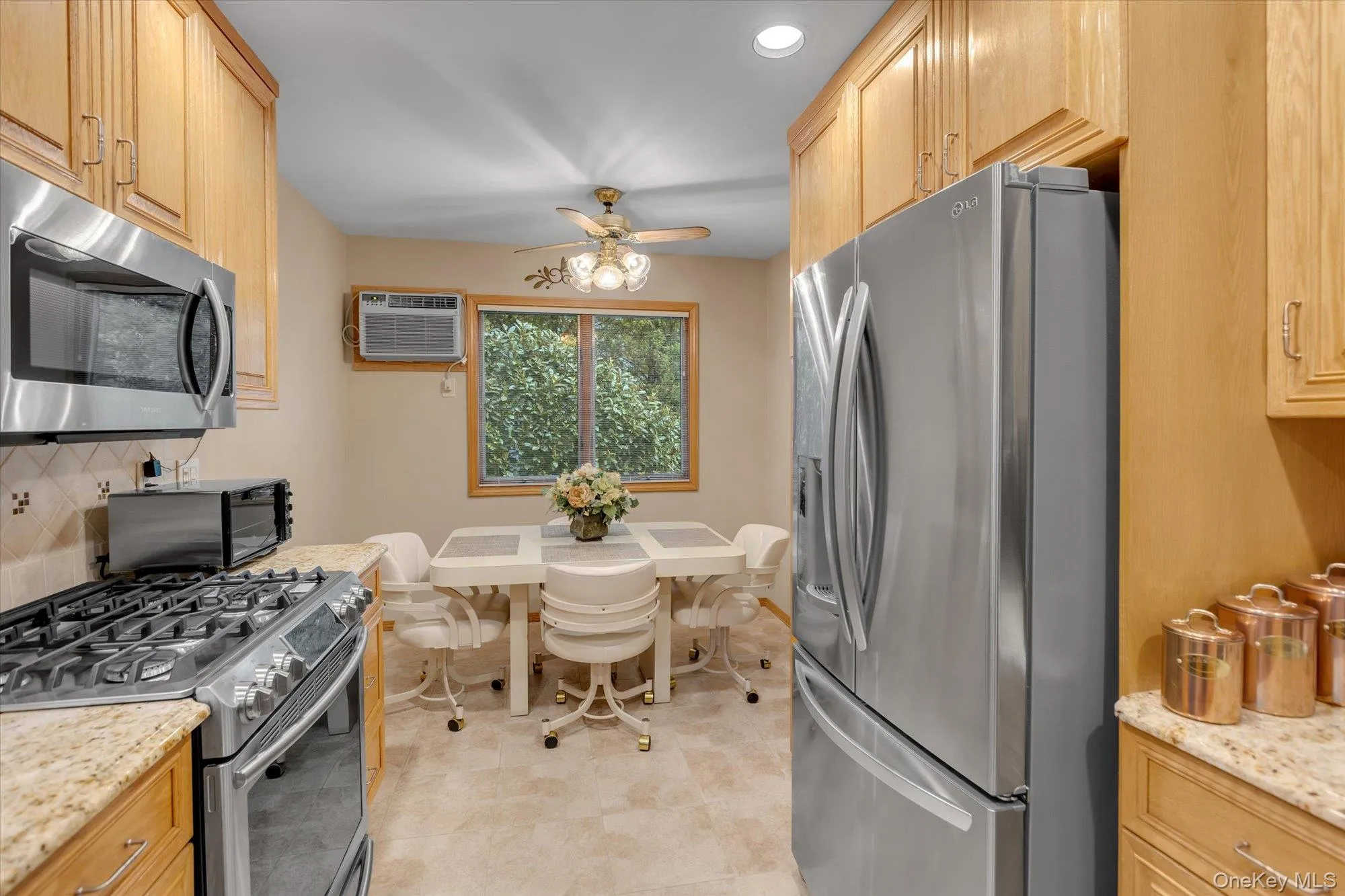 19 Cottage Court, Huntington, NY, 3 Bedrooms Bedrooms, 8 Rooms Rooms,1 BathroomBathrooms,Residential,For Rent,Cottage,0,1006059 19 Cottage Court, Huntington, NY, 3 Bedrooms Bedrooms, 8 Rooms Rooms,1 BathroomBathrooms,Residential,For Rent,Cottage,0,1006059