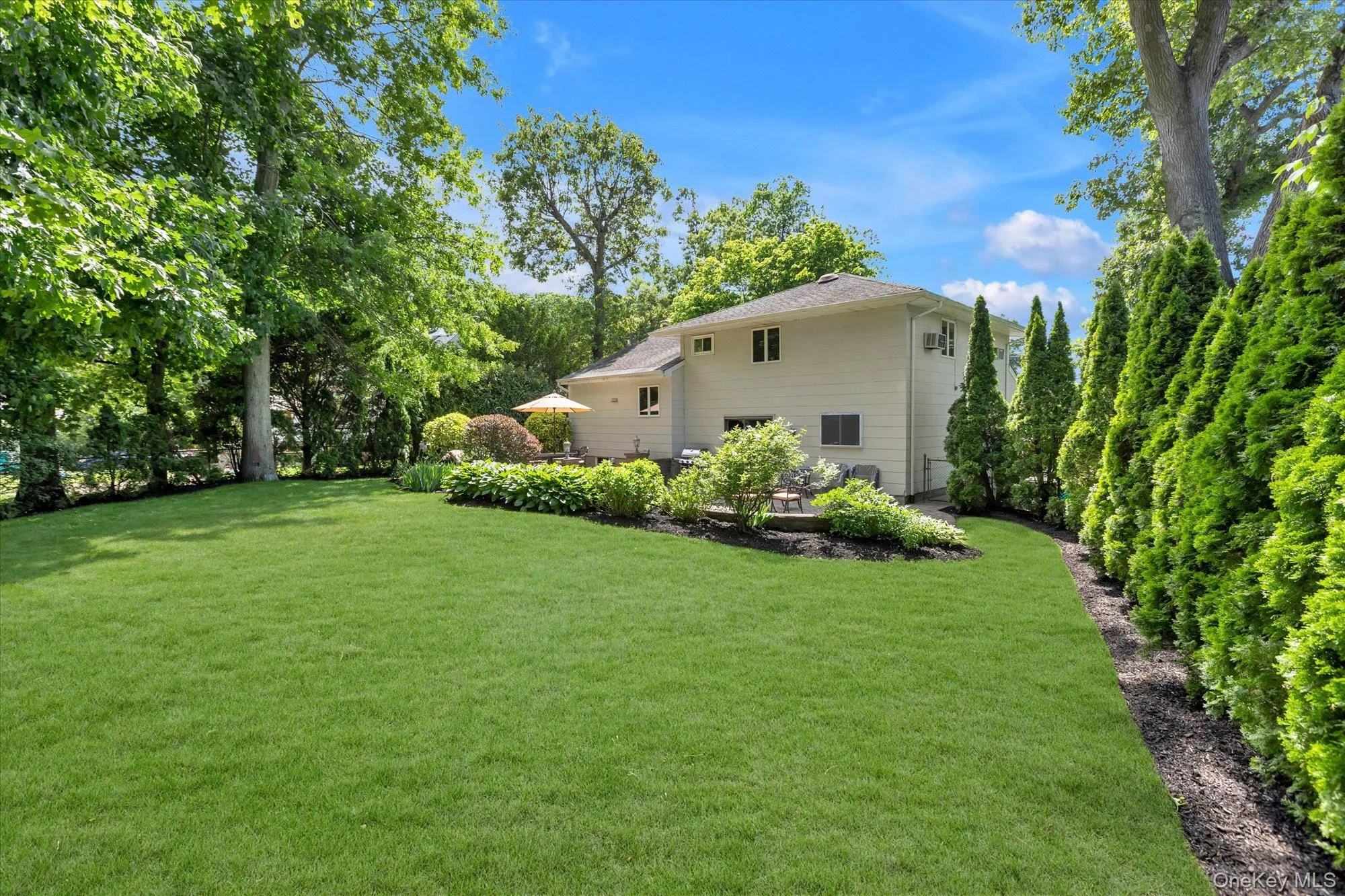19 Cottage Court, Huntington, NY, 3 Bedrooms Bedrooms, 8 Rooms Rooms,1 BathroomBathrooms,Residential,For Rent,Cottage,0,1006059 19 Cottage Court, Huntington, NY, 3 Bedrooms Bedrooms, 8 Rooms Rooms,1 BathroomBathrooms,Residential,For Rent,Cottage,0,1006059