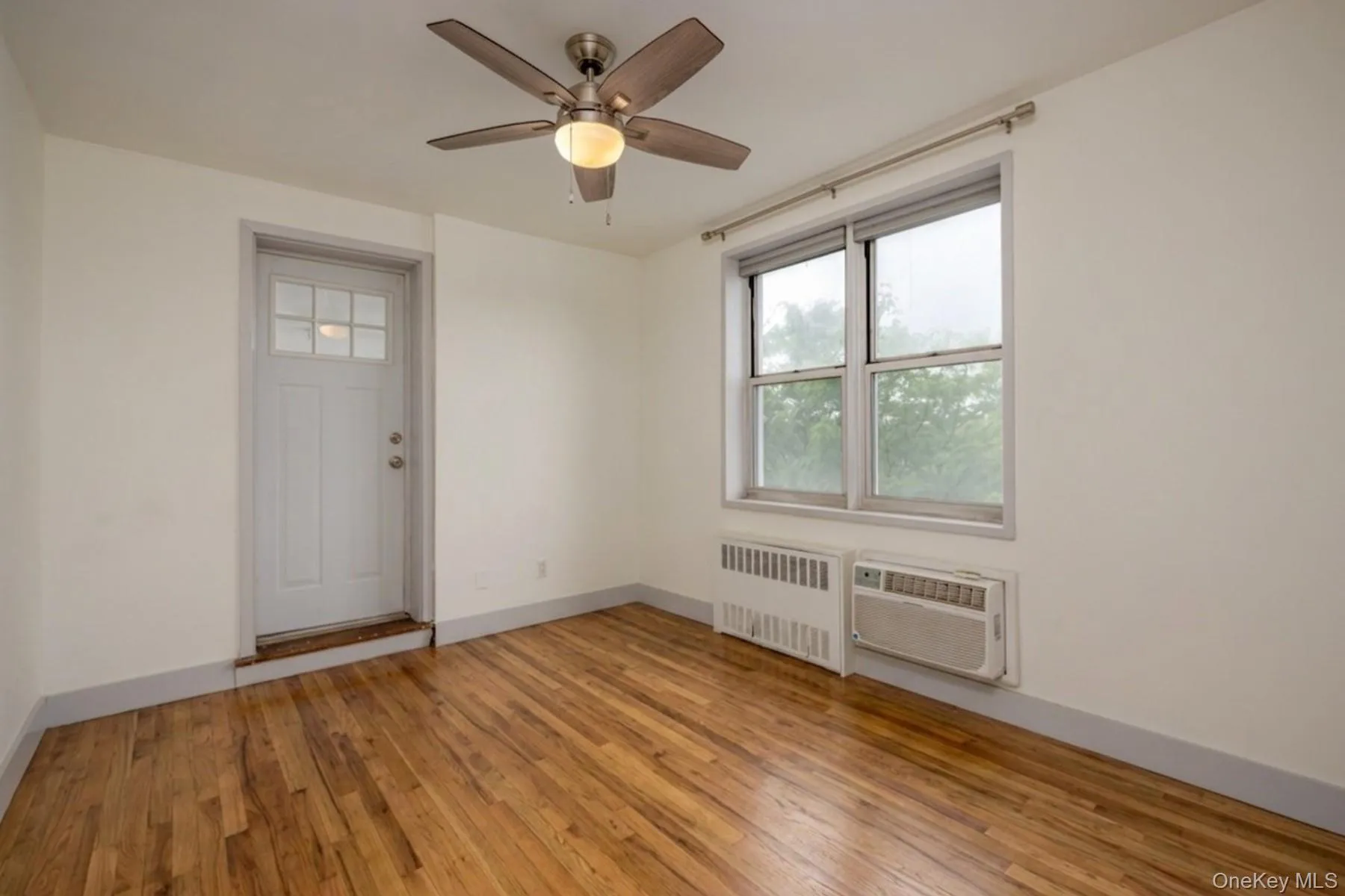 600 Locust Street, Mount Vernon, NY, 2 Bedrooms Bedrooms, 5 Rooms Rooms,1 BathroomBathrooms,Residential,For Rent,Locust,0,1006060 600 Locust Street, Mount Vernon, NY, 2 Bedrooms Bedrooms, 5 Rooms Rooms,1 BathroomBathrooms,Residential,For Rent,Locust,0,1006060