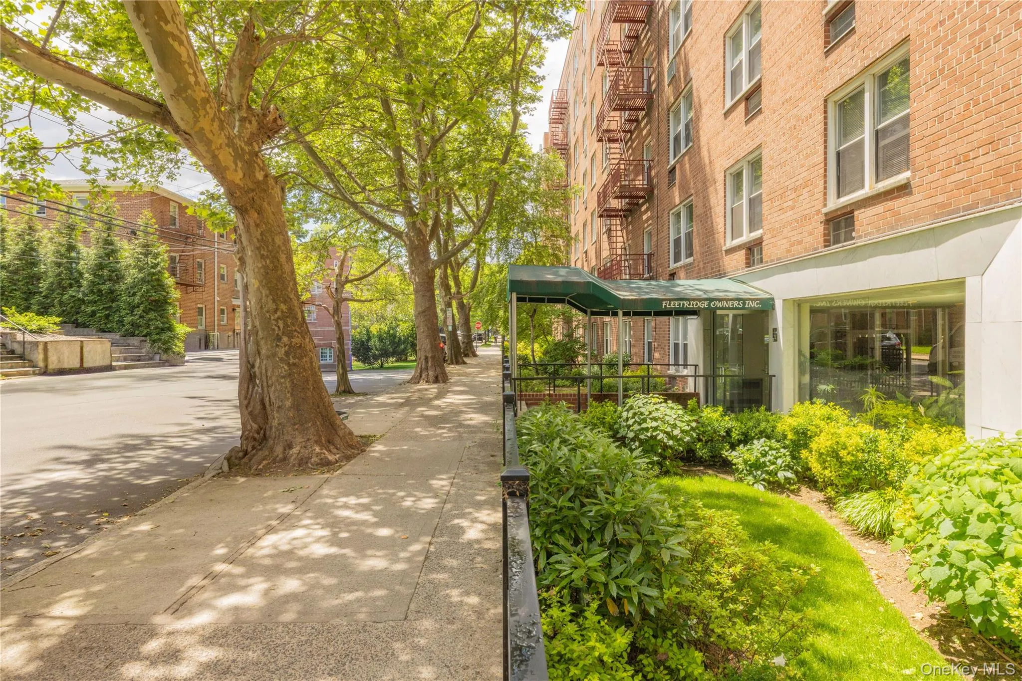 600 Locust Street, Mount Vernon, NY, 2 Bedrooms Bedrooms, 5 Rooms Rooms,1 BathroomBathrooms,Residential,For Rent,Locust,0,1006060 600 Locust Street, Mount Vernon, NY, 2 Bedrooms Bedrooms, 5 Rooms Rooms,1 BathroomBathrooms,Residential,For Rent,Locust,0,1006060