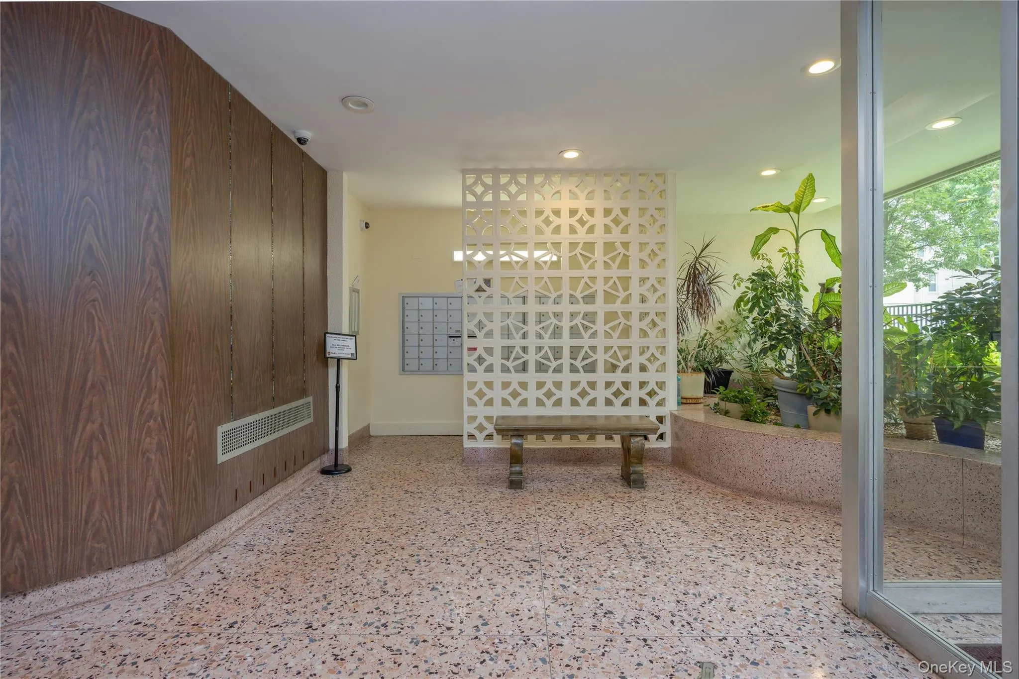 600 Locust Street, Mount Vernon, NY, 2 Bedrooms Bedrooms, 5 Rooms Rooms,1 BathroomBathrooms,Residential,For Rent,Locust,0,1006060 600 Locust Street, Mount Vernon, NY, 2 Bedrooms Bedrooms, 5 Rooms Rooms,1 BathroomBathrooms,Residential,For Rent,Locust,0,1006060