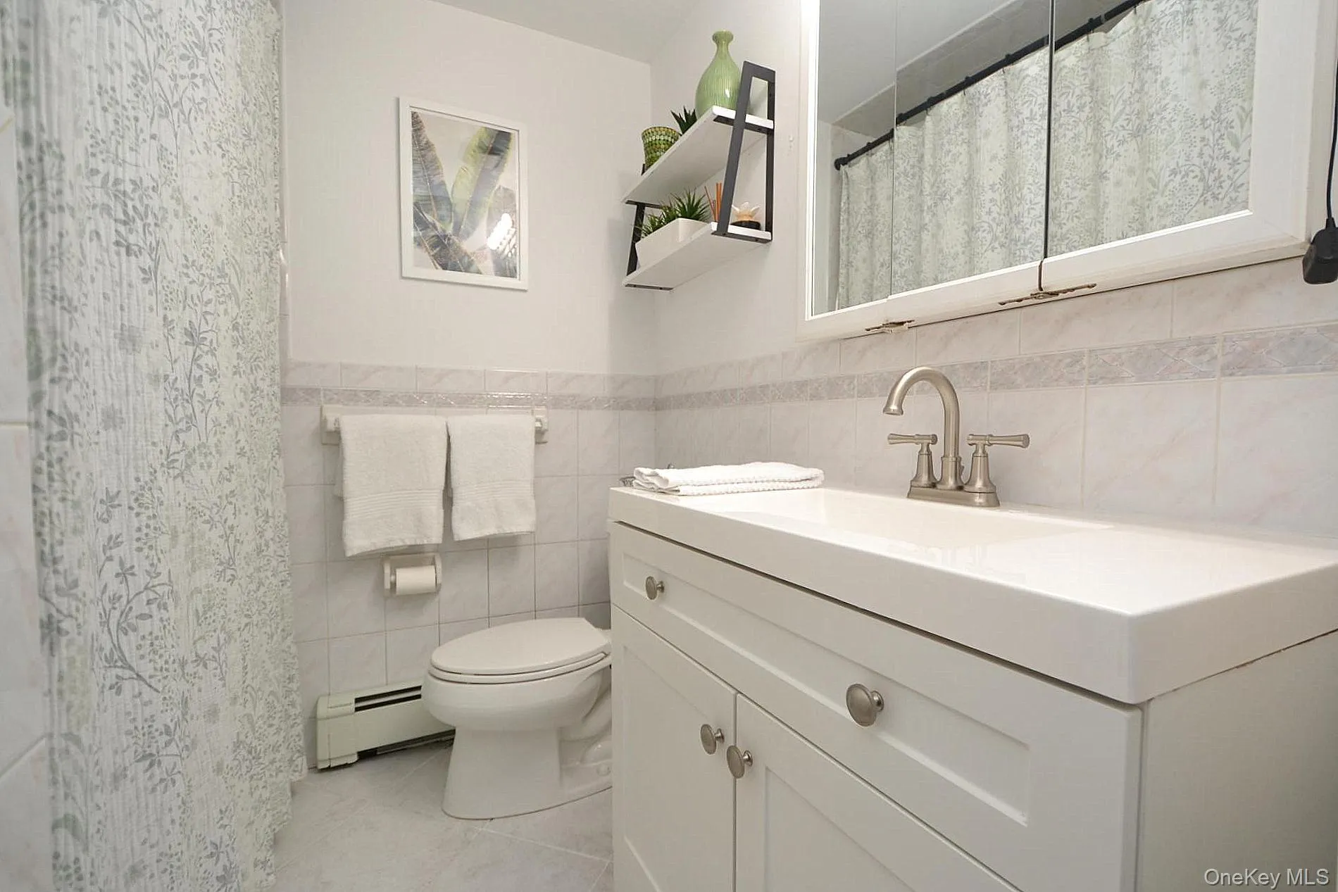 77 Bicycle Path, Brookhaven, NY, 4 Bedrooms Bedrooms, 7 Rooms Rooms,1 BathroomBathrooms,Residential,For Rent,Bicycle,0,1006063 77 Bicycle Path, Brookhaven, NY, 4 Bedrooms Bedrooms, 7 Rooms Rooms,1 BathroomBathrooms,Residential,For Rent,Bicycle,0,1006063