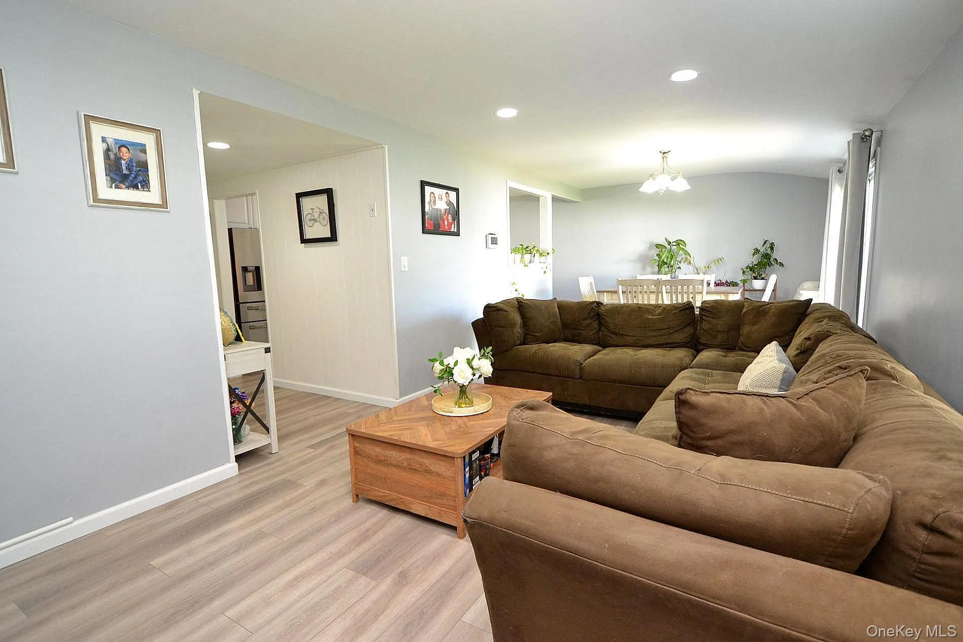 77 Bicycle Path, Brookhaven, NY, 4 Bedrooms Bedrooms, 7 Rooms Rooms,1 BathroomBathrooms,Residential,For Rent,Bicycle,0,1006063 77 Bicycle Path, Brookhaven, NY, 4 Bedrooms Bedrooms, 7 Rooms Rooms,1 BathroomBathrooms,Residential,For Rent,Bicycle,0,1006063