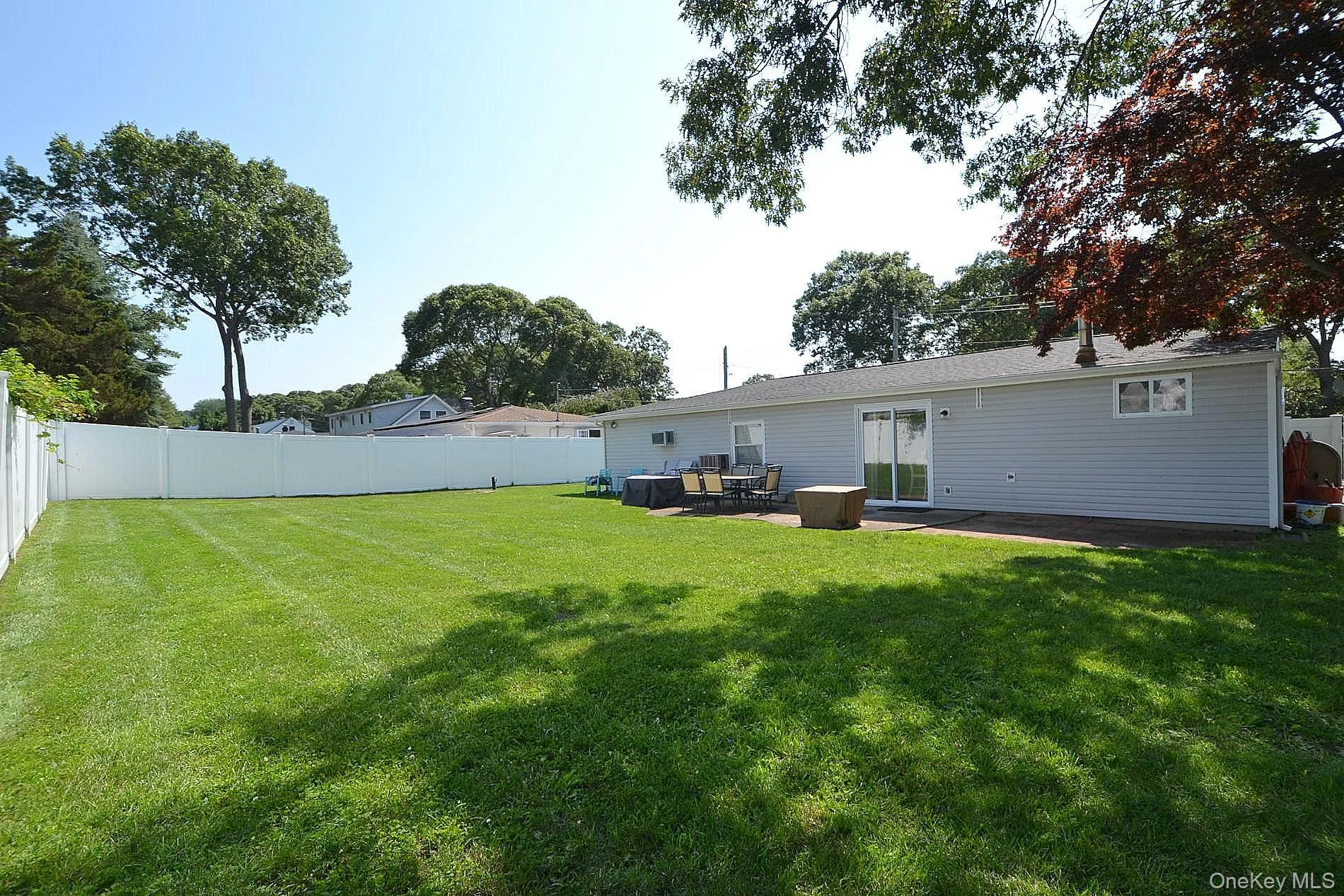 77 Bicycle Path, Brookhaven, NY, 4 Bedrooms Bedrooms, 7 Rooms Rooms,1 BathroomBathrooms,Residential,For Rent,Bicycle,0,1006063 77 Bicycle Path, Brookhaven, NY, 4 Bedrooms Bedrooms, 7 Rooms Rooms,1 BathroomBathrooms,Residential,For Rent,Bicycle,0,1006063