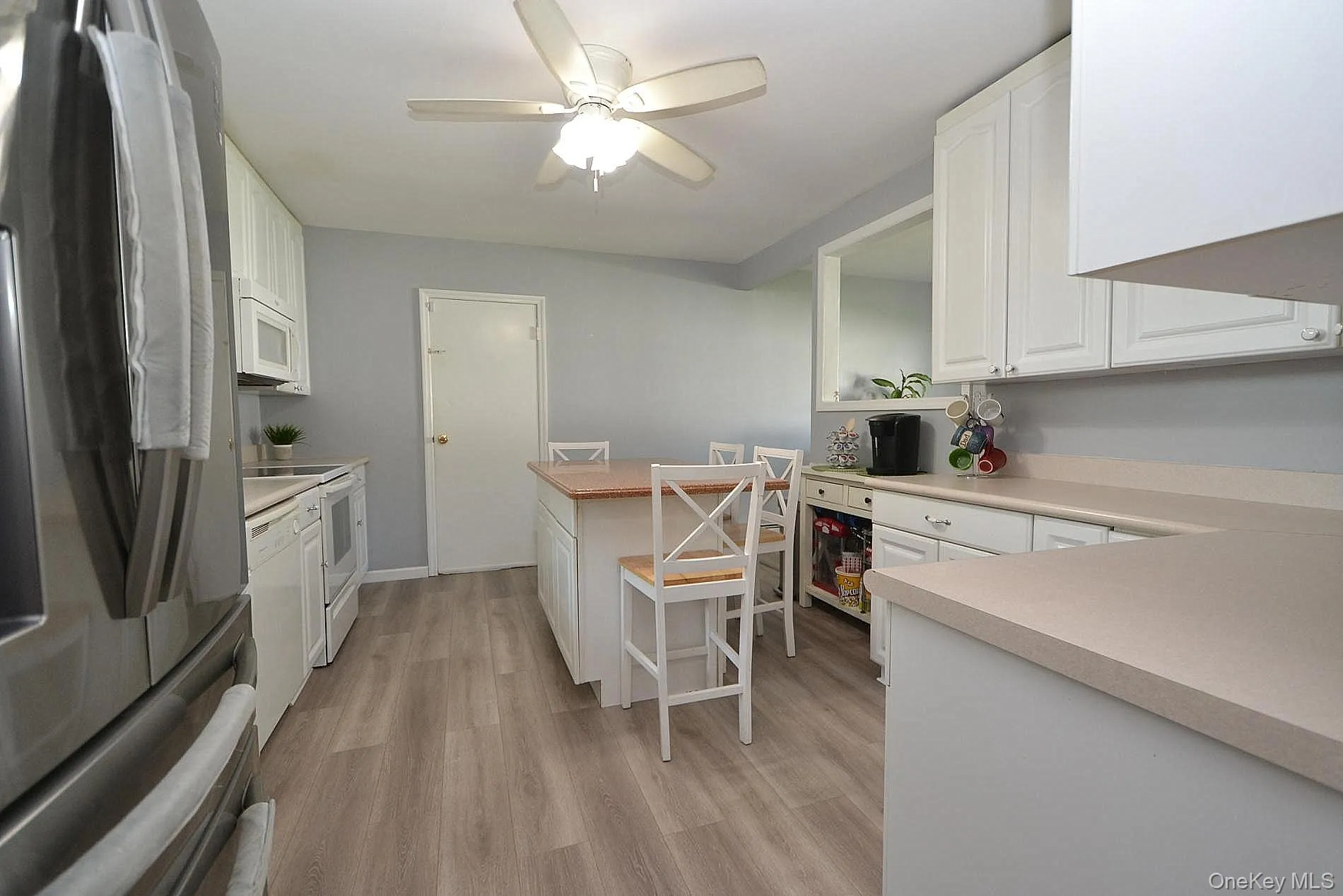 77 Bicycle Path, Brookhaven, NY, 4 Bedrooms Bedrooms, 7 Rooms Rooms,1 BathroomBathrooms,Residential,For Rent,Bicycle,0,1006063 77 Bicycle Path, Brookhaven, NY, 4 Bedrooms Bedrooms, 7 Rooms Rooms,1 BathroomBathrooms,Residential,For Rent,Bicycle,0,1006063
