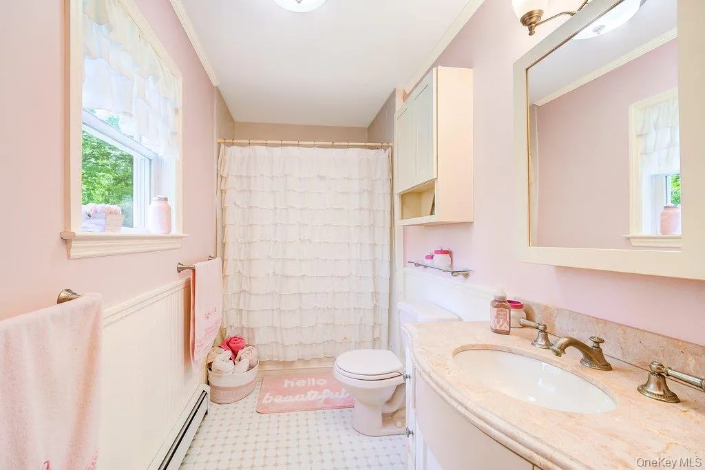 369 Grey Road, Fallsburg, NY, 4 Bedrooms Bedrooms, 7 Rooms Rooms,3 BathroomsBathrooms,Residential,For Rent,Grey,0,1006069 369 Grey Road, Fallsburg, NY, 4 Bedrooms Bedrooms, 7 Rooms Rooms,3 BathroomsBathrooms,Residential,For Rent,Grey,0,1006069