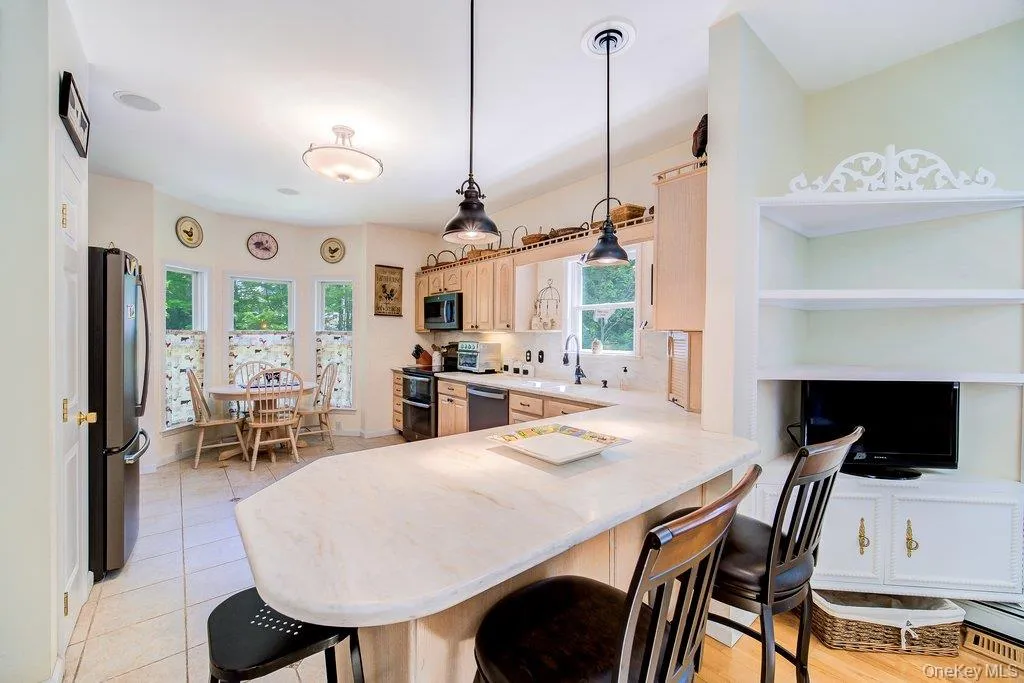 369 Grey Road, Fallsburg, NY, 4 Bedrooms Bedrooms, 7 Rooms Rooms,3 BathroomsBathrooms,Residential,For Rent,Grey,0,1006069 369 Grey Road, Fallsburg, NY, 4 Bedrooms Bedrooms, 7 Rooms Rooms,3 BathroomsBathrooms,Residential,For Rent,Grey,0,1006069