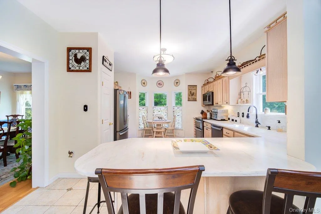 369 Grey Road, Fallsburg, NY, 4 Bedrooms Bedrooms, 7 Rooms Rooms,3 BathroomsBathrooms,Residential,For Rent,Grey,0,1006069 369 Grey Road, Fallsburg, NY, 4 Bedrooms Bedrooms, 7 Rooms Rooms,3 BathroomsBathrooms,Residential,For Rent,Grey,0,1006069