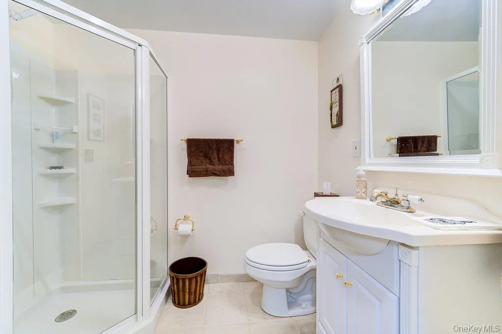 369 Grey Road, Fallsburg, NY, 4 Bedrooms Bedrooms, 7 Rooms Rooms,3 BathroomsBathrooms,Residential,For Rent,Grey,0,1006069 369 Grey Road, Fallsburg, NY, 4 Bedrooms Bedrooms, 7 Rooms Rooms,3 BathroomsBathrooms,Residential,For Rent,Grey,0,1006069