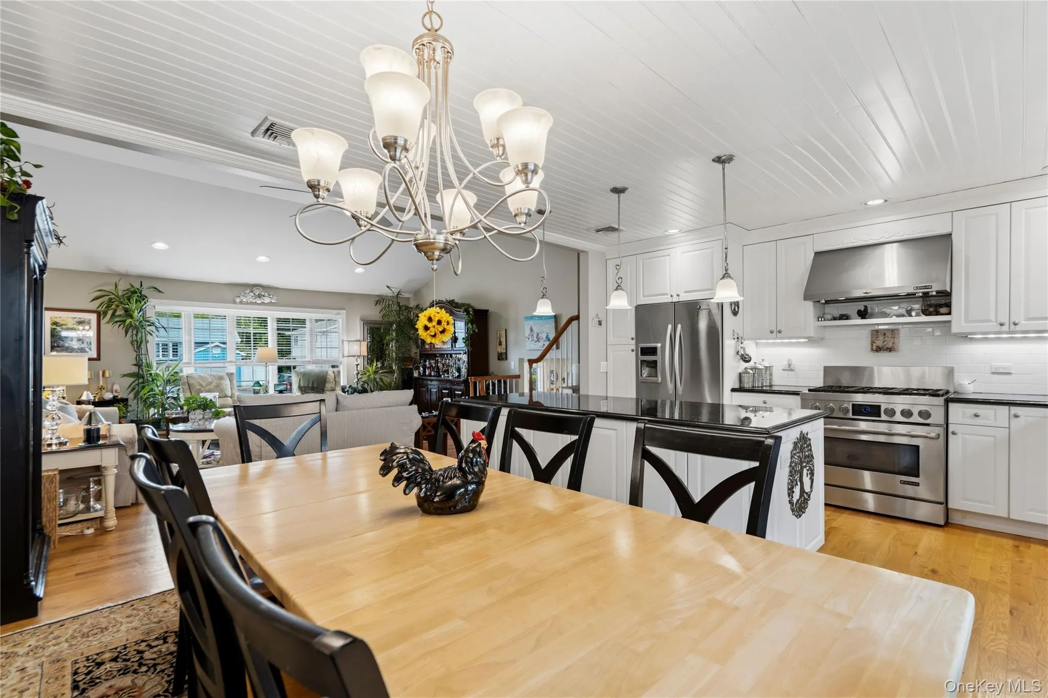 39 Brewster Road, Oyster Bay, NY, 3 Bedrooms Bedrooms, 8 Rooms Rooms,2 BathroomsBathrooms,Residential,For Rent,Brewster,0,1006072 39 Brewster Road, Oyster Bay, NY, 3 Bedrooms Bedrooms, 8 Rooms Rooms,2 BathroomsBathrooms,Residential,For Rent,Brewster,0,1006072