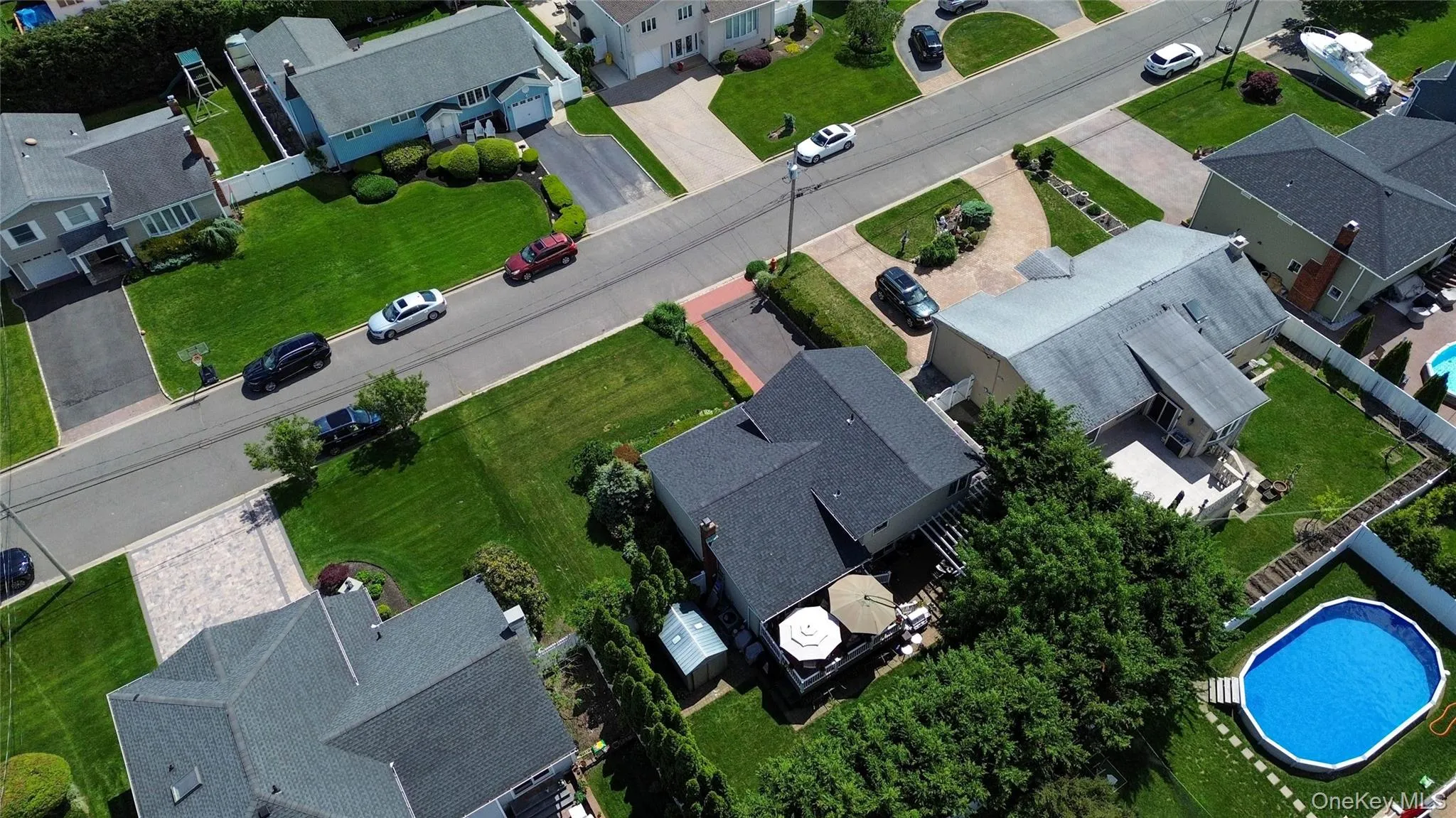 39 Brewster Road, Oyster Bay, NY, 3 Bedrooms Bedrooms, 8 Rooms Rooms,2 BathroomsBathrooms,Residential,For Rent,Brewster,0,1006072 39 Brewster Road, Oyster Bay, NY, 3 Bedrooms Bedrooms, 8 Rooms Rooms,2 BathroomsBathrooms,Residential,For Rent,Brewster,0,1006072
