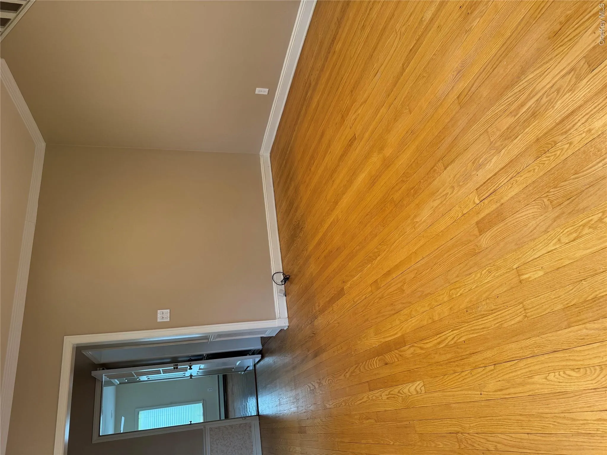 22 Bayview Court, North Hempstead, NY, 3 Bedrooms Bedrooms, 6 Rooms Rooms,2 BathroomsBathrooms,Residential Lease,For Rent,Bayview,0,1006073 22 Bayview Court, North Hempstead, NY, 3 Bedrooms Bedrooms, 6 Rooms Rooms,2 BathroomsBathrooms,Residential Lease,For Rent,Bayview,0,1006073