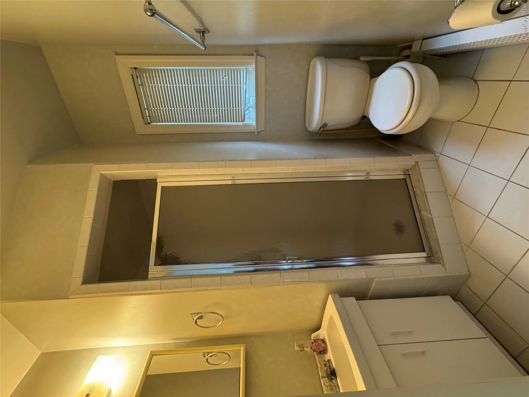 22 Bayview Court, North Hempstead, NY, 3 Bedrooms Bedrooms, 6 Rooms Rooms,2 BathroomsBathrooms,Residential Lease,For Rent,Bayview,0,1006073 22 Bayview Court, North Hempstead, NY, 3 Bedrooms Bedrooms, 6 Rooms Rooms,2 BathroomsBathrooms,Residential Lease,For Rent,Bayview,0,1006073
