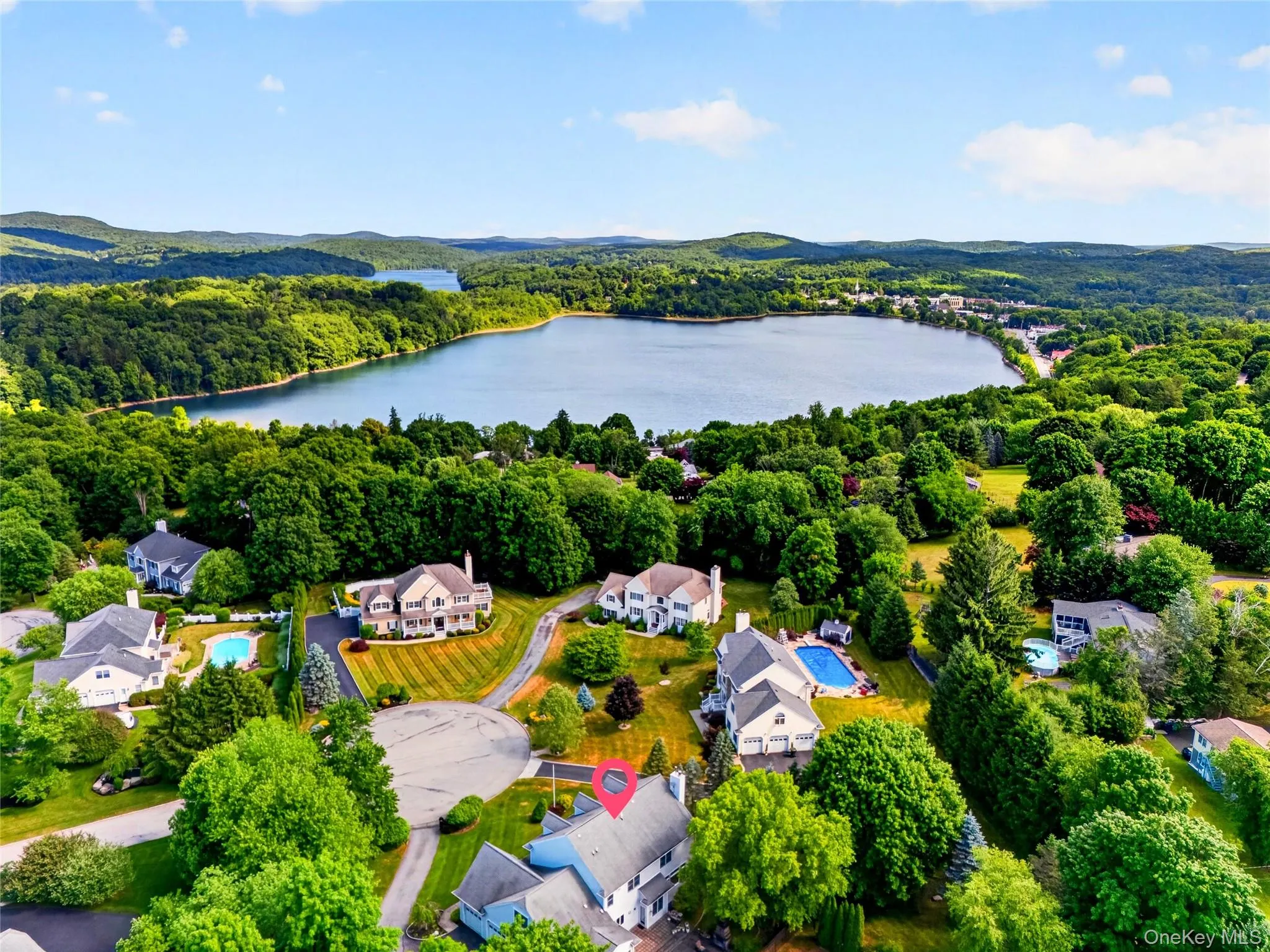 12 Meadowview Lane, Carmel, NY, 4 Bedrooms Bedrooms, 12 Rooms Rooms,3 BathroomsBathrooms,Residential,For Rent,Meadowview,0,1006078 12 Meadowview Lane, Carmel, NY, 4 Bedrooms Bedrooms, 12 Rooms Rooms,3 BathroomsBathrooms,Residential,For Rent,Meadowview,0,1006078