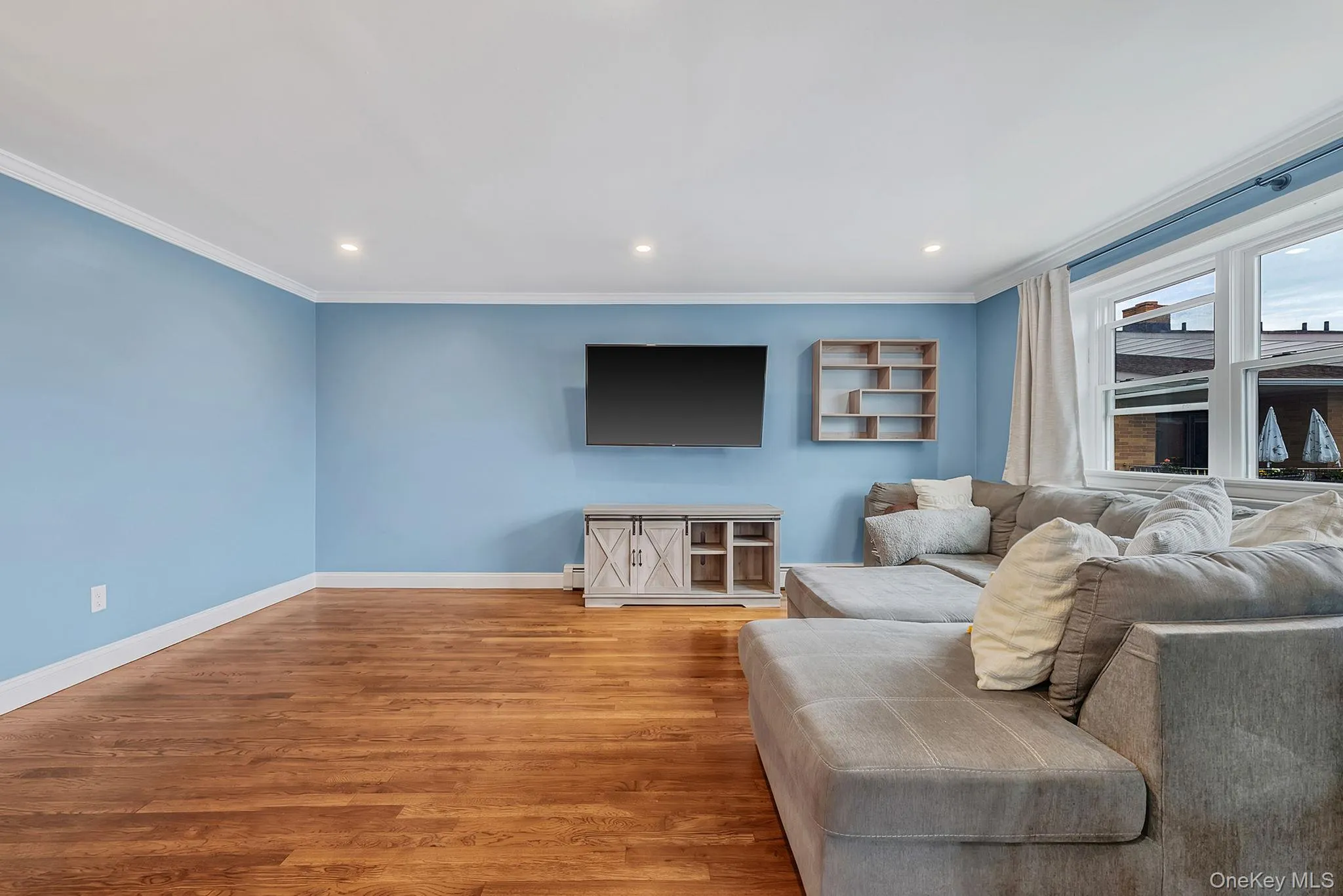 57 Hampton, Hempstead, NY, 1 Bedroom Bedrooms, 6 Rooms Rooms,1 BathroomBathrooms,Residential,For Rent,Hampton,0,1006080 57 Hampton, Hempstead, NY, 1 Bedroom Bedrooms, 6 Rooms Rooms,1 BathroomBathrooms,Residential,For Rent,Hampton,0,1006080