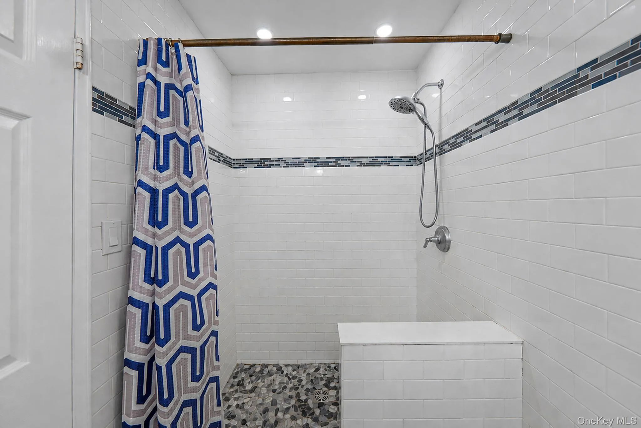 57 Hampton, Hempstead, NY, 1 Bedroom Bedrooms, 6 Rooms Rooms,1 BathroomBathrooms,Residential,For Rent,Hampton,0,1006080 57 Hampton, Hempstead, NY, 1 Bedroom Bedrooms, 6 Rooms Rooms,1 BathroomBathrooms,Residential,For Rent,Hampton,0,1006080
