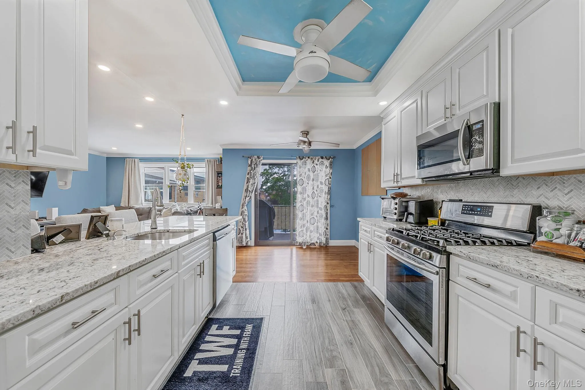 57 Hampton, Hempstead, NY, 1 Bedroom Bedrooms, 6 Rooms Rooms,1 BathroomBathrooms,Residential,For Rent,Hampton,0,1006080 57 Hampton, Hempstead, NY, 1 Bedroom Bedrooms, 6 Rooms Rooms,1 BathroomBathrooms,Residential,For Rent,Hampton,0,1006080