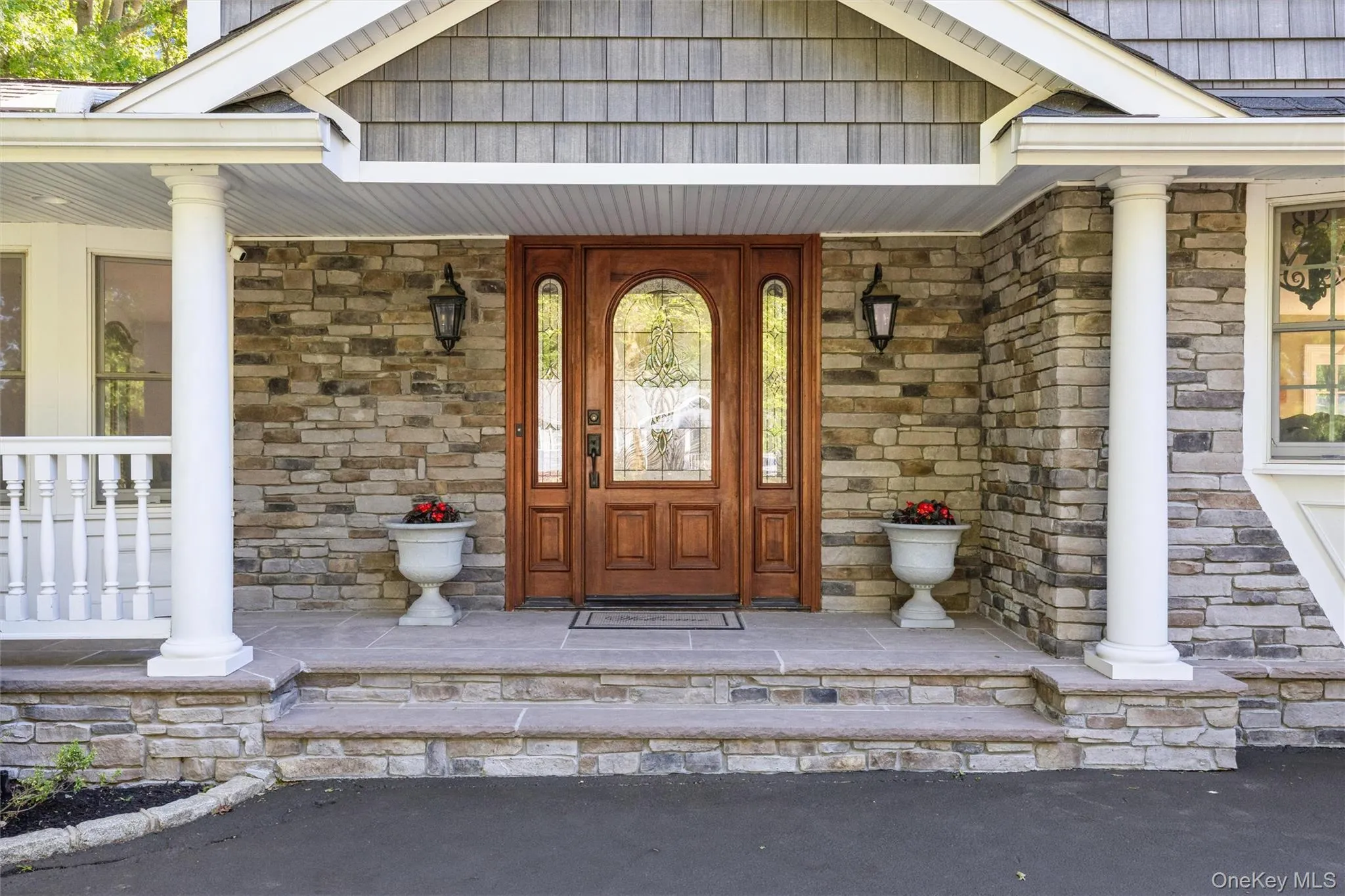5 Blossom Street, Huntington, NY, 4 Bedrooms Bedrooms, 10 Rooms Rooms,3 BathroomsBathrooms,Residential,For Rent,Blossom,0,1006085 5 Blossom Street, Huntington, NY, 4 Bedrooms Bedrooms, 10 Rooms Rooms,3 BathroomsBathrooms,Residential,For Rent,Blossom,0,1006085