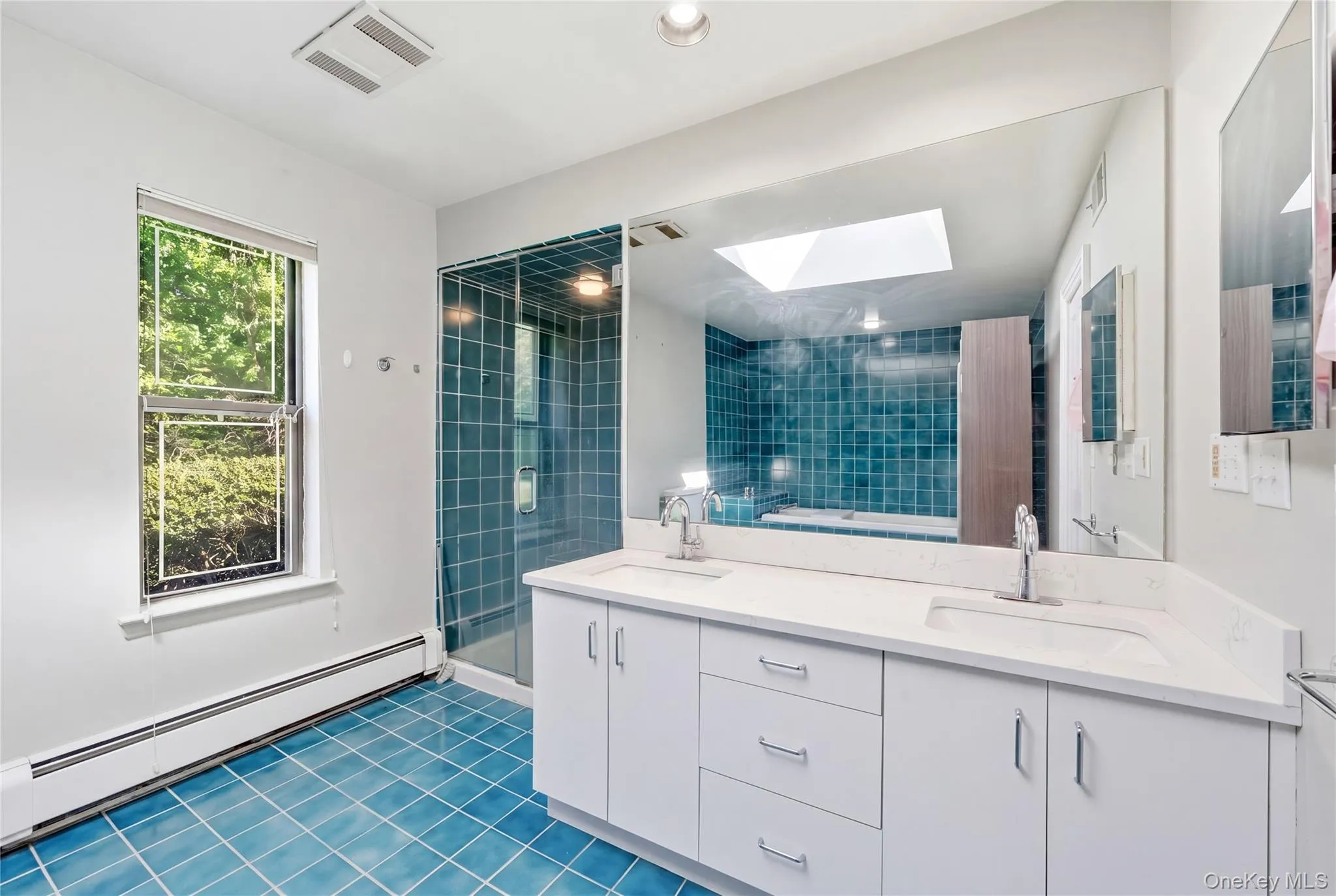 199 Cold Spring Road, Oyster Bay, NY, 6 Bedrooms Bedrooms, 11 Rooms Rooms,5 BathroomsBathrooms,Residential,For Rent,Cold Spring,0,1006086 199 Cold Spring Road, Oyster Bay, NY, 6 Bedrooms Bedrooms, 11 Rooms Rooms,5 BathroomsBathrooms,Residential,For Rent,Cold Spring,0,1006086