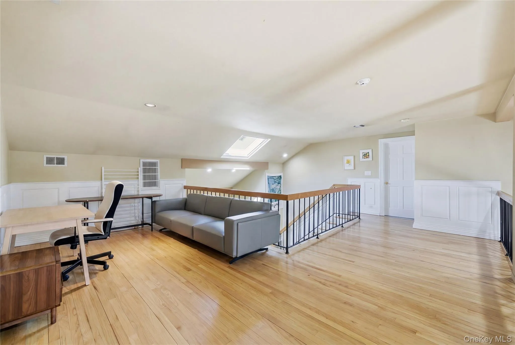 199 Cold Spring Road, Oyster Bay, NY, 6 Bedrooms Bedrooms, 11 Rooms Rooms,5 BathroomsBathrooms,Residential,For Rent,Cold Spring,0,1006086 199 Cold Spring Road, Oyster Bay, NY, 6 Bedrooms Bedrooms, 11 Rooms Rooms,5 BathroomsBathrooms,Residential,For Rent,Cold Spring,0,1006086