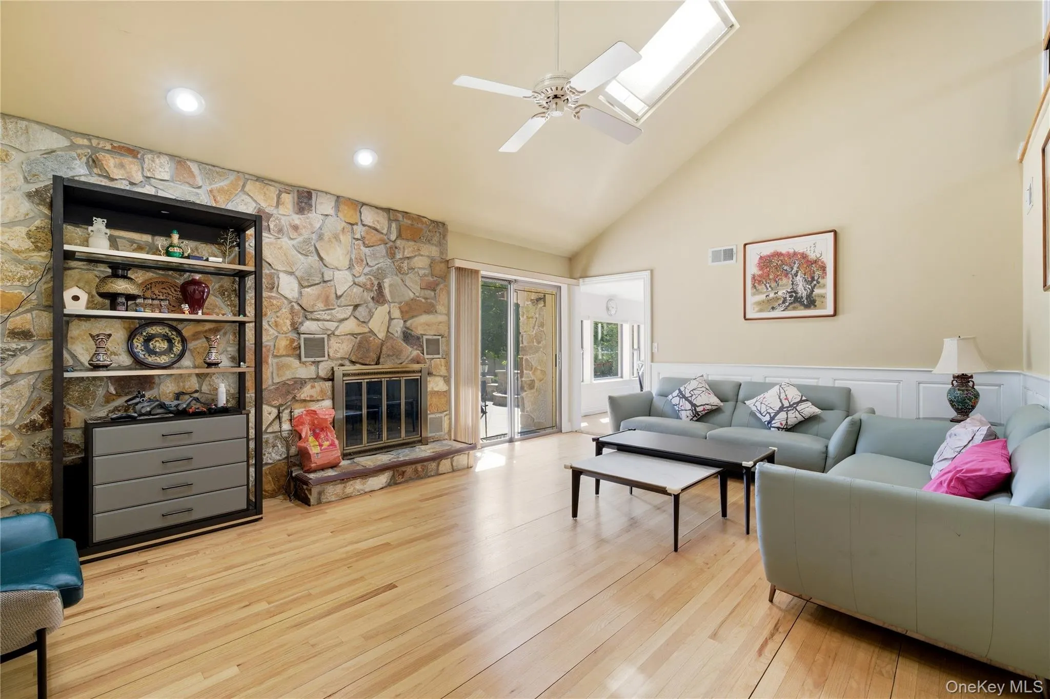 199 Cold Spring Road, Oyster Bay, NY, 6 Bedrooms Bedrooms, 11 Rooms Rooms,5 BathroomsBathrooms,Residential,For Rent,Cold Spring,0,1006086 199 Cold Spring Road, Oyster Bay, NY, 6 Bedrooms Bedrooms, 11 Rooms Rooms,5 BathroomsBathrooms,Residential,For Rent,Cold Spring,0,1006086