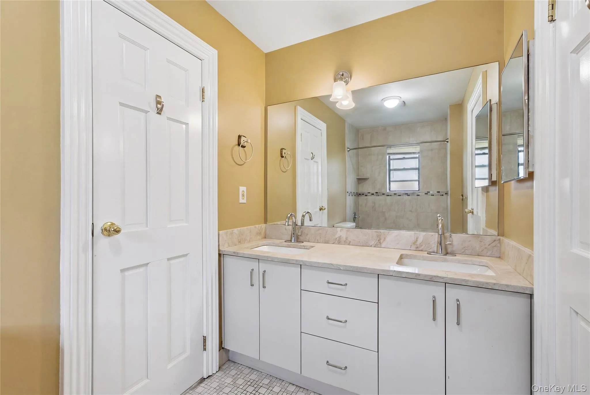 199 Cold Spring Road, Oyster Bay, NY, 6 Bedrooms Bedrooms, 11 Rooms Rooms,5 BathroomsBathrooms,Residential,For Rent,Cold Spring,0,1006086 199 Cold Spring Road, Oyster Bay, NY, 6 Bedrooms Bedrooms, 11 Rooms Rooms,5 BathroomsBathrooms,Residential,For Rent,Cold Spring,0,1006086