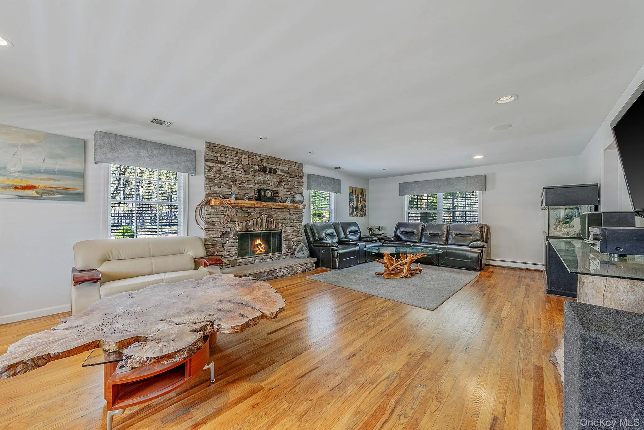 41 Cozine Road, Brookhaven, NY, 4 Bedrooms Bedrooms, 13 Rooms Rooms,2 BathroomsBathrooms,Residential,For Rent,Cozine,0,1006089 41 Cozine Road, Brookhaven, NY, 4 Bedrooms Bedrooms, 13 Rooms Rooms,2 BathroomsBathrooms,Residential,For Rent,Cozine,0,1006089