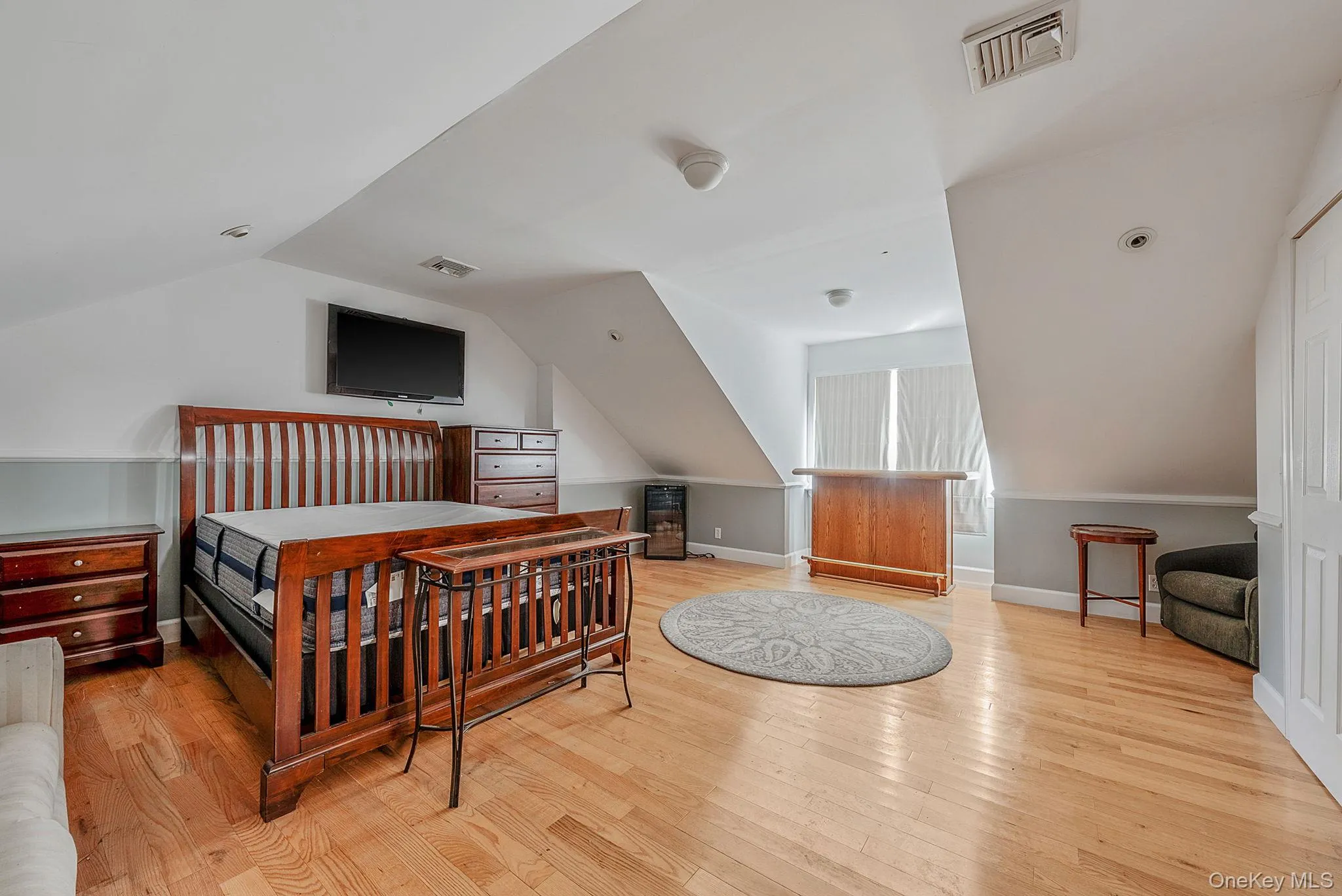 41 Cozine Road, Brookhaven, NY, 4 Bedrooms Bedrooms, 13 Rooms Rooms,2 BathroomsBathrooms,Residential,For Rent,Cozine,0,1006089 41 Cozine Road, Brookhaven, NY, 4 Bedrooms Bedrooms, 13 Rooms Rooms,2 BathroomsBathrooms,Residential,For Rent,Cozine,0,1006089