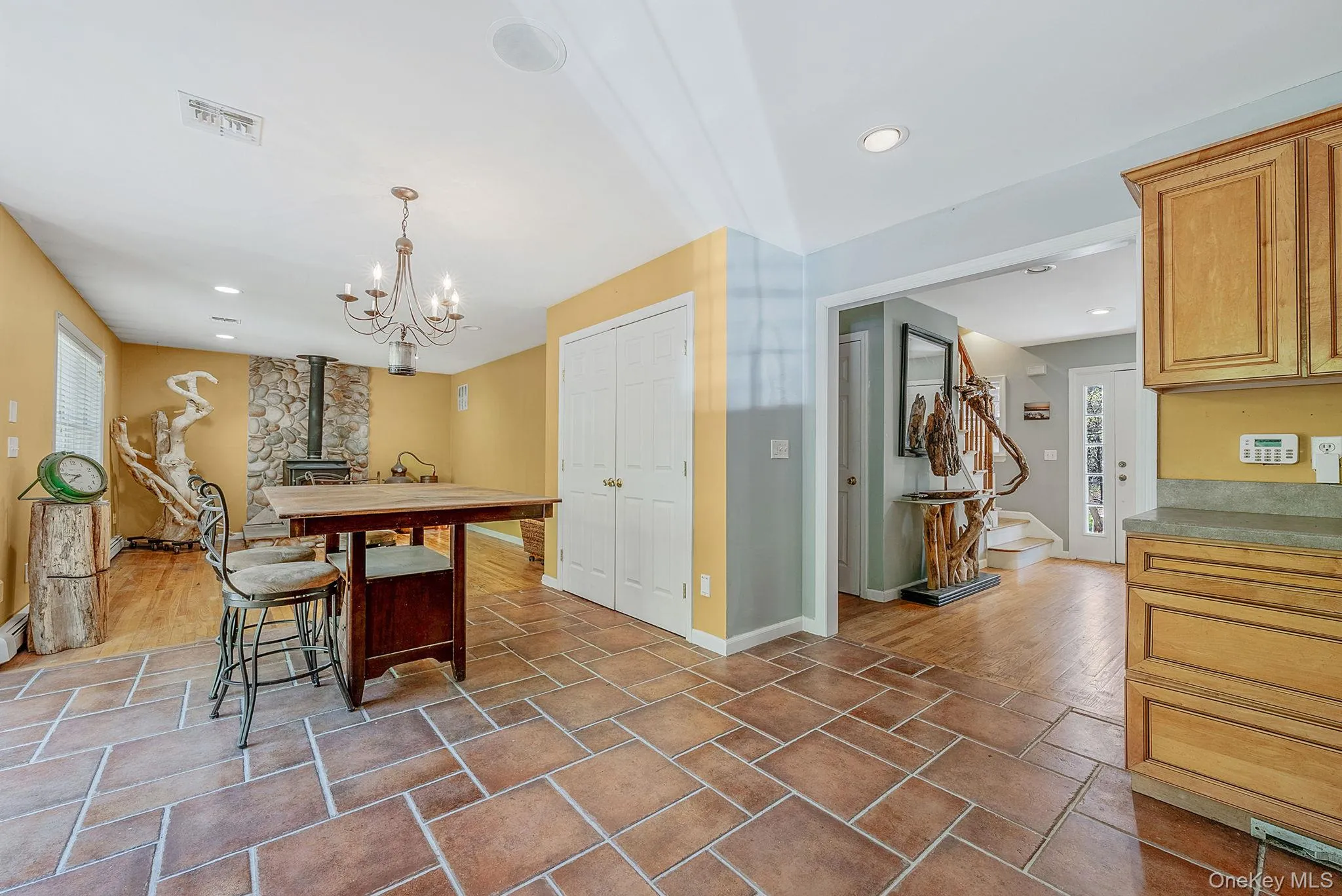 41 Cozine Road, Brookhaven, NY, 4 Bedrooms Bedrooms, 13 Rooms Rooms,2 BathroomsBathrooms,Residential,For Rent,Cozine,0,1006089 41 Cozine Road, Brookhaven, NY, 4 Bedrooms Bedrooms, 13 Rooms Rooms,2 BathroomsBathrooms,Residential,For Rent,Cozine,0,1006089