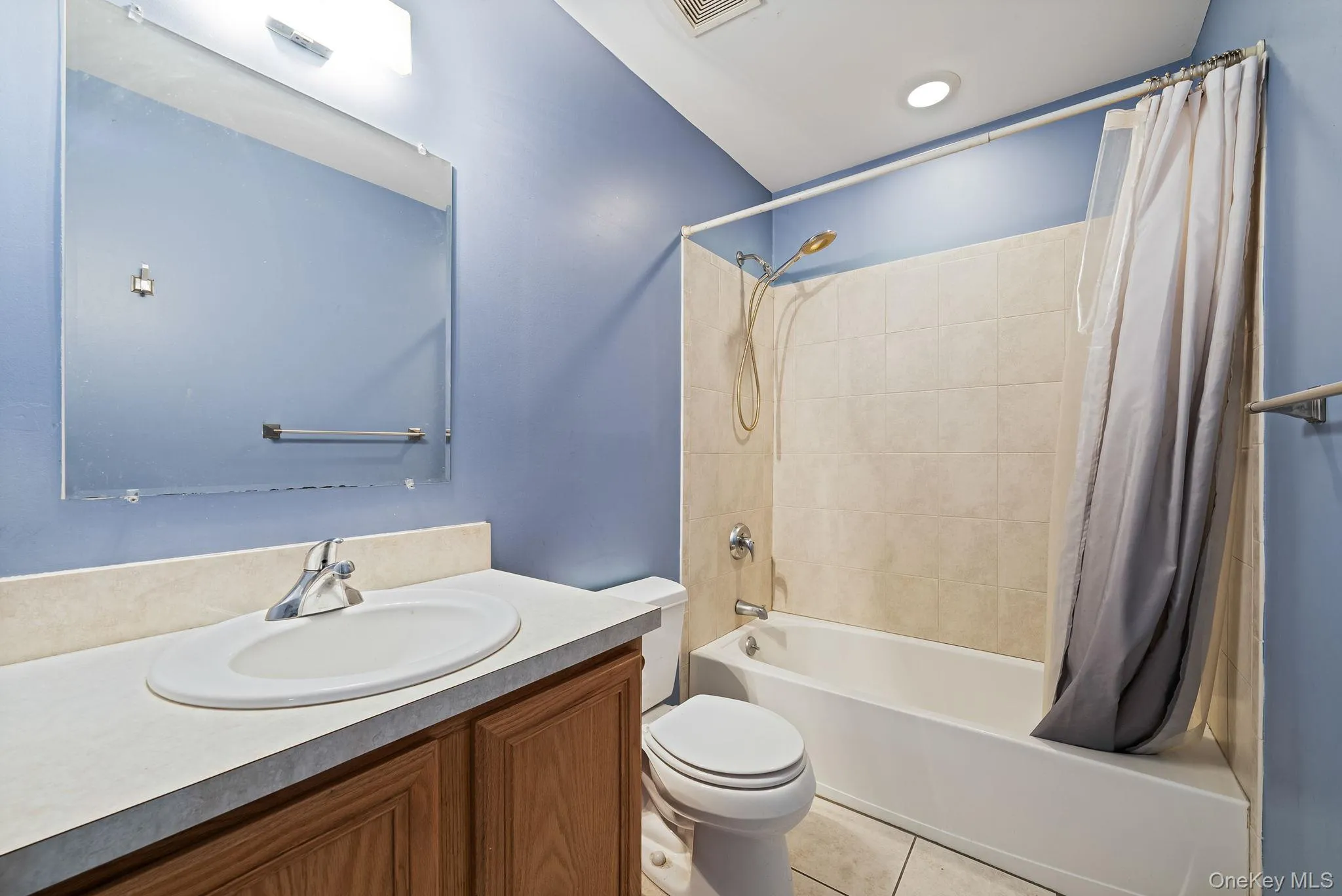 41 Cozine Road, Brookhaven, NY, 4 Bedrooms Bedrooms, 13 Rooms Rooms,2 BathroomsBathrooms,Residential,For Rent,Cozine,0,1006089 41 Cozine Road, Brookhaven, NY, 4 Bedrooms Bedrooms, 13 Rooms Rooms,2 BathroomsBathrooms,Residential,For Rent,Cozine,0,1006089