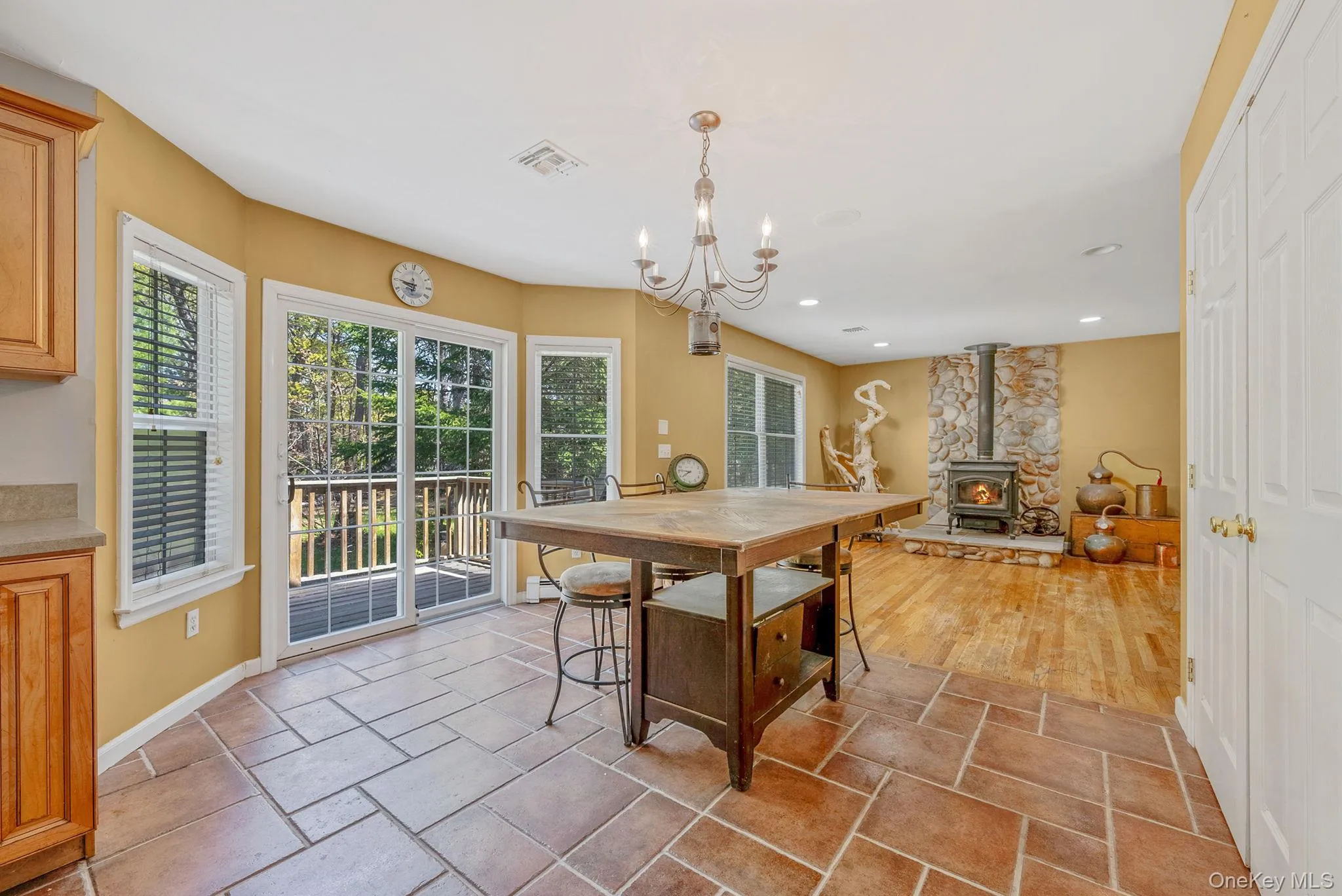 41 Cozine Road, Brookhaven, NY, 4 Bedrooms Bedrooms, 13 Rooms Rooms,2 BathroomsBathrooms,Residential,For Rent,Cozine,0,1006089 41 Cozine Road, Brookhaven, NY, 4 Bedrooms Bedrooms, 13 Rooms Rooms,2 BathroomsBathrooms,Residential,For Rent,Cozine,0,1006089