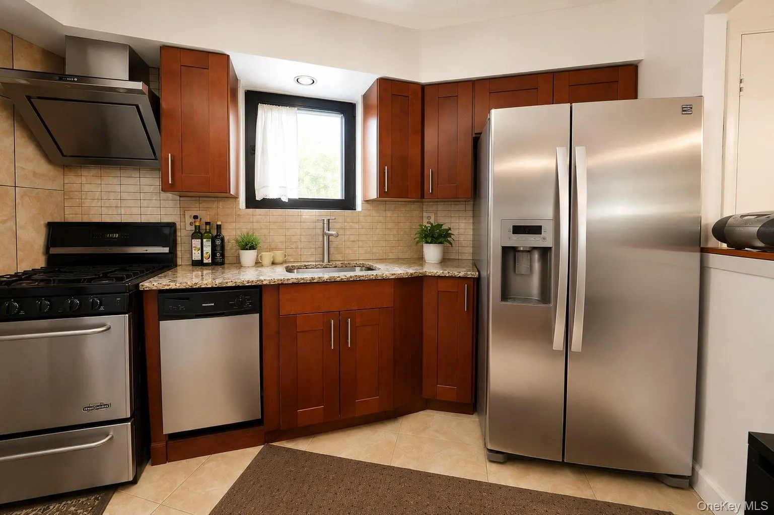 6236 59th Drive, New York, NY, 2 Bedrooms Bedrooms, 5 Rooms Rooms,1 BathroomBathrooms,Residential,For Rent,59th,0,1006092 6236 59th Drive, New York, NY, 2 Bedrooms Bedrooms, 5 Rooms Rooms,1 BathroomBathrooms,Residential,For Rent,59th,0,1006092