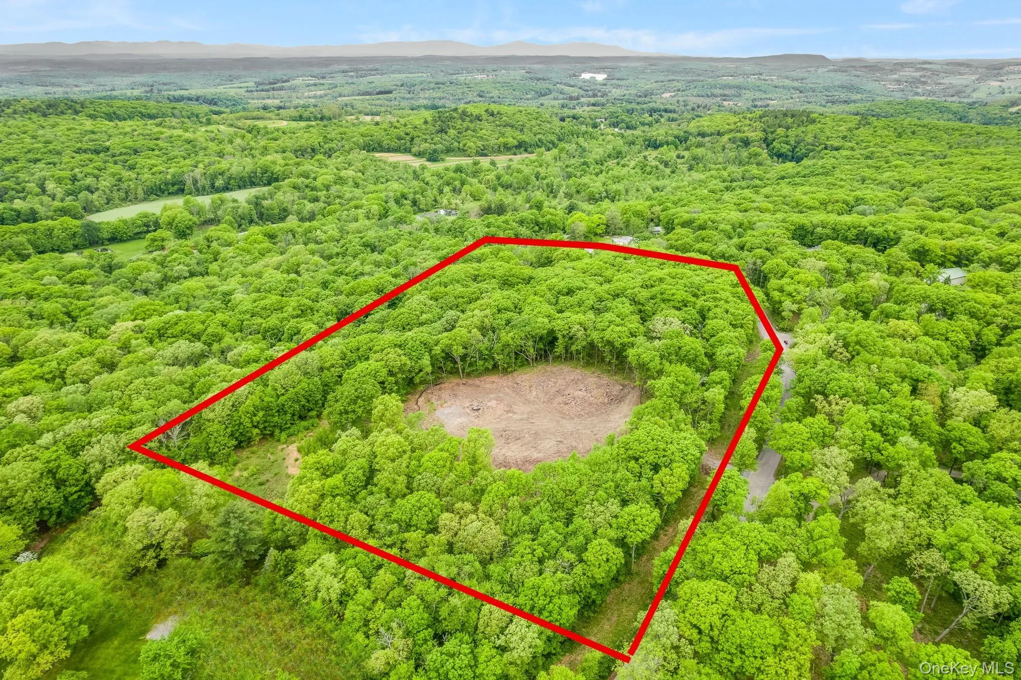 101 Tower Hill Road, Washington, NY, 4 Bedrooms Bedrooms, 16 Rooms Rooms,5 BathroomsBathrooms,Residential,For Rent,Tower Hill,0,1006093 101 Tower Hill Road, Washington, NY, 4 Bedrooms Bedrooms, 16 Rooms Rooms,5 BathroomsBathrooms,Residential,For Rent,Tower Hill,0,1006093