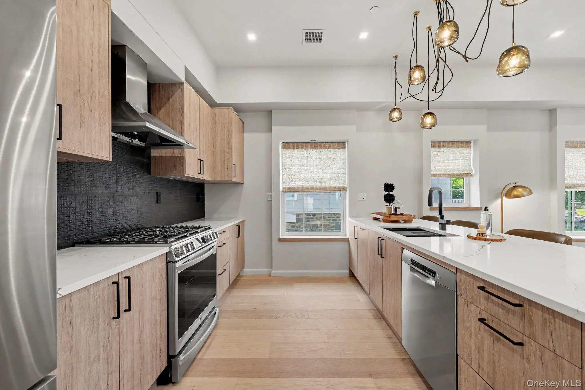 63 Church Street, Greenwich, CT, 2 Bedrooms Bedrooms, 8 Rooms Rooms,2 BathroomsBathrooms,Residential Lease,For Rent,Church,0,1006094 63 Church Street, Greenwich, CT, 2 Bedrooms Bedrooms, 8 Rooms Rooms,2 BathroomsBathrooms,Residential Lease,For Rent,Church,0,1006094