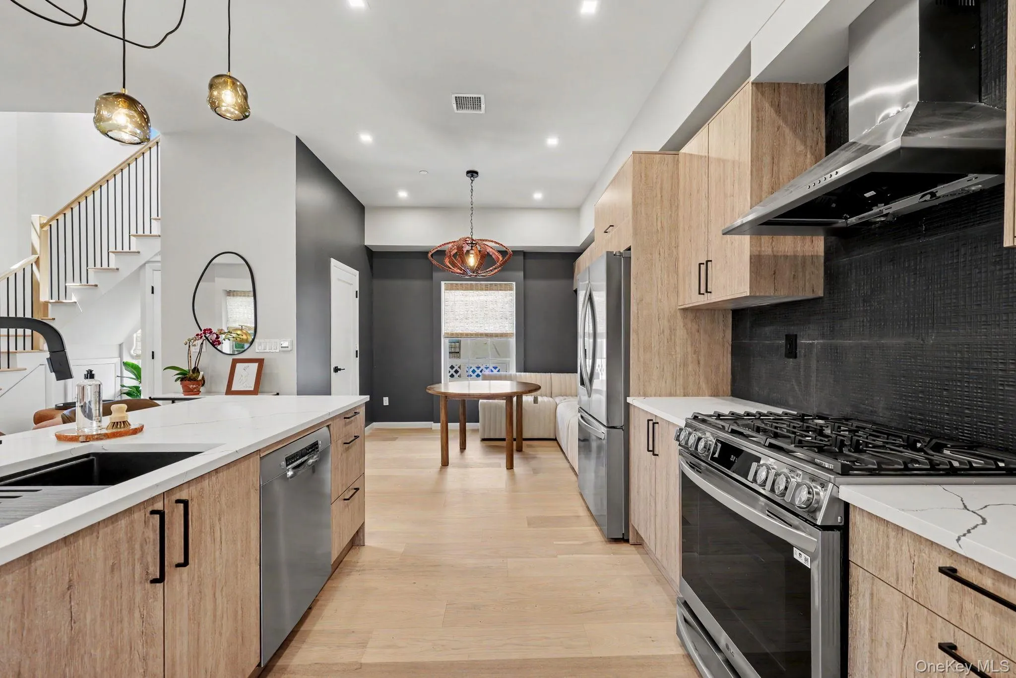 63 Church Street, Greenwich, CT, 2 Bedrooms Bedrooms, 8 Rooms Rooms,2 BathroomsBathrooms,Residential Lease,For Rent,Church,0,1006094 63 Church Street, Greenwich, CT, 2 Bedrooms Bedrooms, 8 Rooms Rooms,2 BathroomsBathrooms,Residential Lease,For Rent,Church,0,1006094