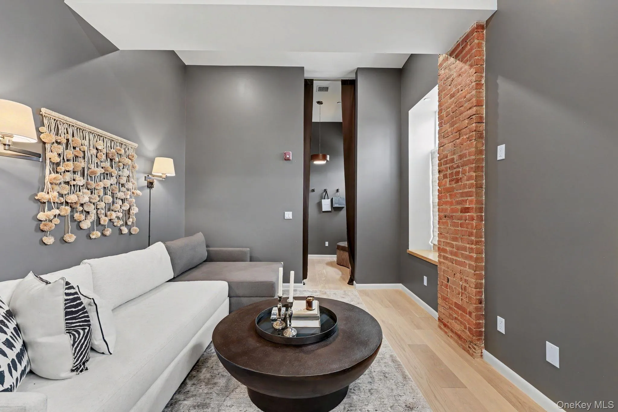 63 Church Street, Greenwich, CT, 1 Bedroom Bedrooms, 7 Rooms Rooms,1 BathroomBathrooms,Residential Lease,For Rent,Church,0,1006096 63 Church Street, Greenwich, CT, 1 Bedroom Bedrooms, 7 Rooms Rooms,1 BathroomBathrooms,Residential Lease,For Rent,Church,0,1006096