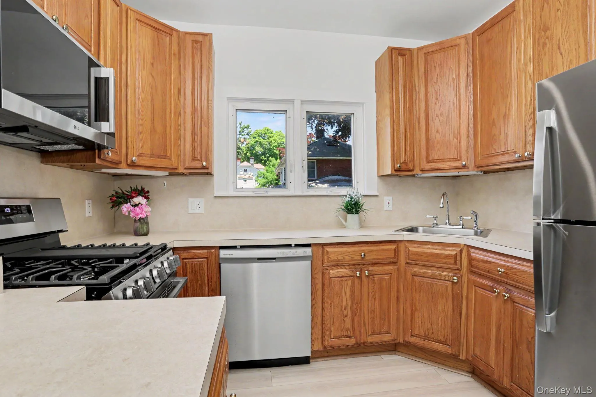 71 Grand Street, Cortlandt, NY, 4 Bedrooms Bedrooms, 8 Rooms Rooms,2 BathroomsBathrooms,Residential Lease,For Rent,Grand,0,1006097 71 Grand Street, Cortlandt, NY, 4 Bedrooms Bedrooms, 8 Rooms Rooms,2 BathroomsBathrooms,Residential Lease,For Rent,Grand,0,1006097