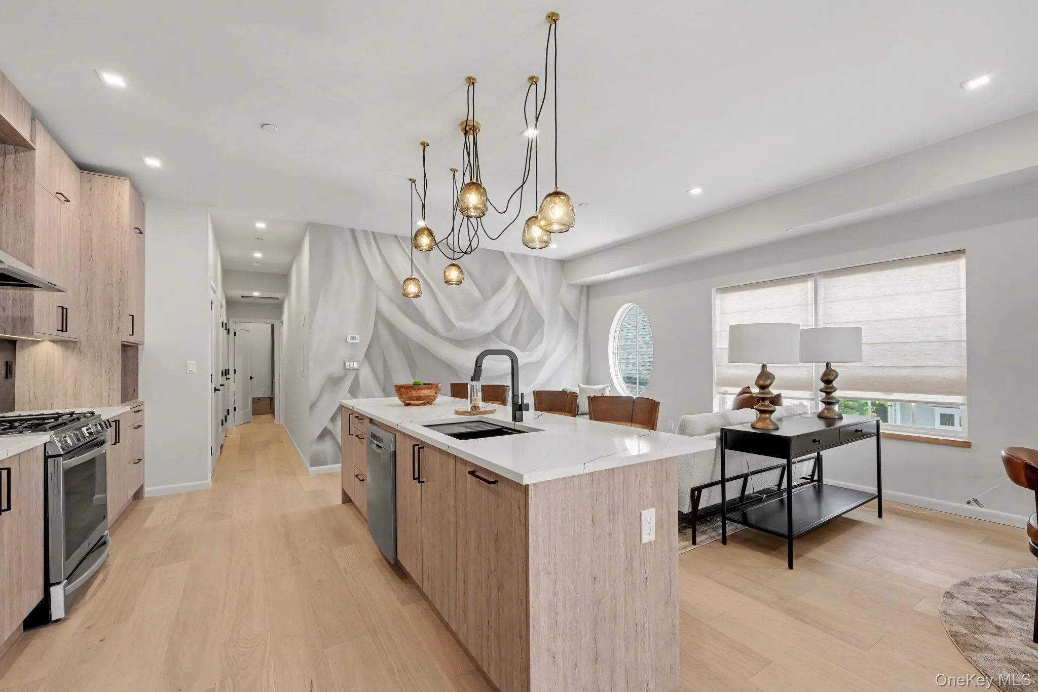 63 Church Street, Greenwich, CT, 1 Bedroom Bedrooms, 6 Rooms Rooms,1 BathroomBathrooms,Residential Lease,For Rent,Church,0,1006098 63 Church Street, Greenwich, CT, 1 Bedroom Bedrooms, 6 Rooms Rooms,1 BathroomBathrooms,Residential Lease,For Rent,Church,0,1006098