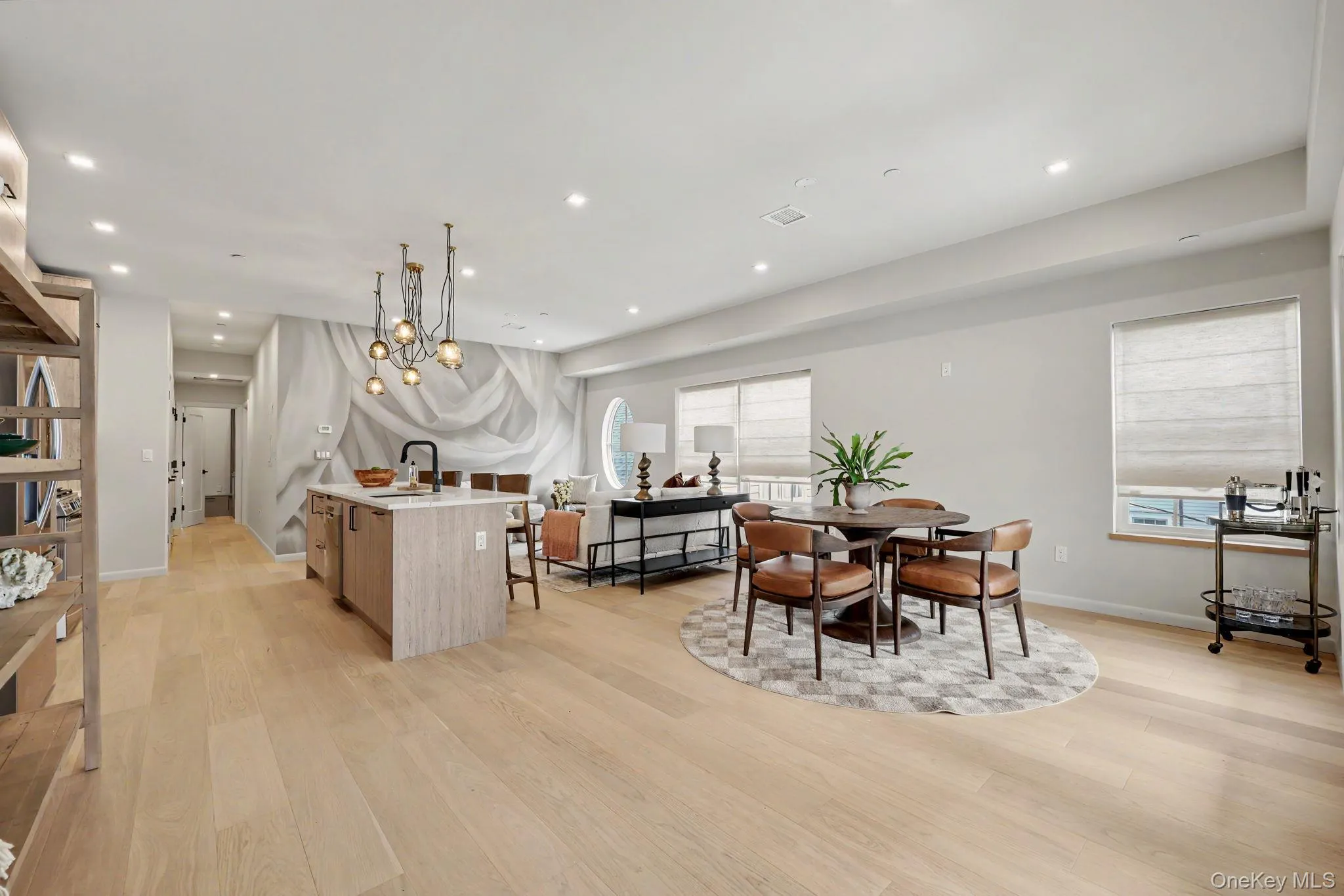 63 Church Street, Greenwich, CT, 1 Bedroom Bedrooms, 6 Rooms Rooms,1 BathroomBathrooms,Residential Lease,For Rent,Church,0,1006098 63 Church Street, Greenwich, CT, 1 Bedroom Bedrooms, 6 Rooms Rooms,1 BathroomBathrooms,Residential Lease,For Rent,Church,0,1006098