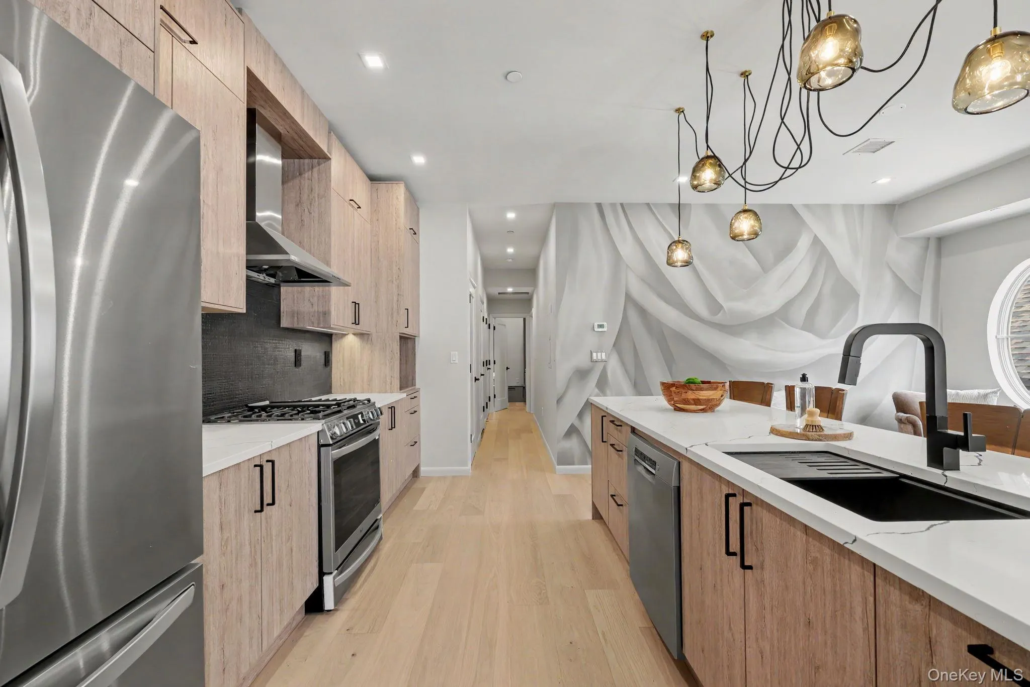 63 Church Street, Greenwich, CT, 1 Bedroom Bedrooms, 6 Rooms Rooms,1 BathroomBathrooms,Residential Lease,For Rent,Church,0,1006098 63 Church Street, Greenwich, CT, 1 Bedroom Bedrooms, 6 Rooms Rooms,1 BathroomBathrooms,Residential Lease,For Rent,Church,0,1006098