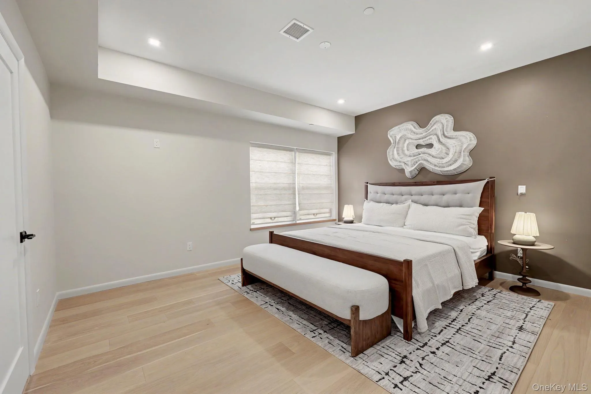 63 Church Street, Greenwich, CT, 1 Bedroom Bedrooms, 6 Rooms Rooms,1 BathroomBathrooms,Residential Lease,For Rent,Church,0,1006098 63 Church Street, Greenwich, CT, 1 Bedroom Bedrooms, 6 Rooms Rooms,1 BathroomBathrooms,Residential Lease,For Rent,Church,0,1006098