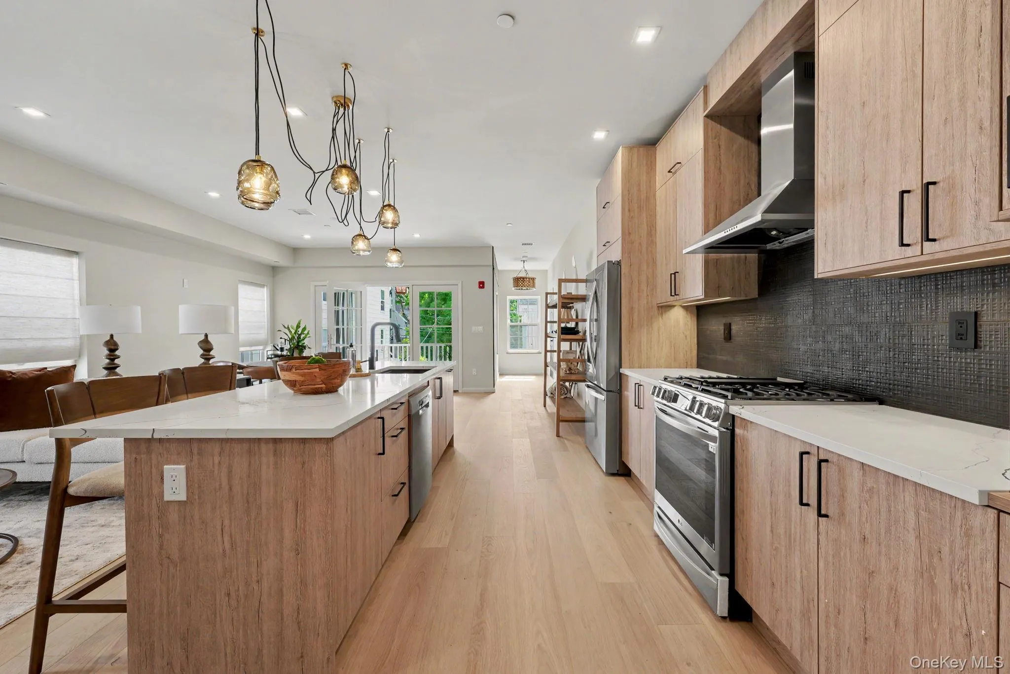 63 Church Street, Greenwich, CT, 1 Bedroom Bedrooms, 6 Rooms Rooms,1 BathroomBathrooms,Residential Lease,For Rent,Church,0,1006098 63 Church Street, Greenwich, CT, 1 Bedroom Bedrooms, 6 Rooms Rooms,1 BathroomBathrooms,Residential Lease,For Rent,Church,0,1006098