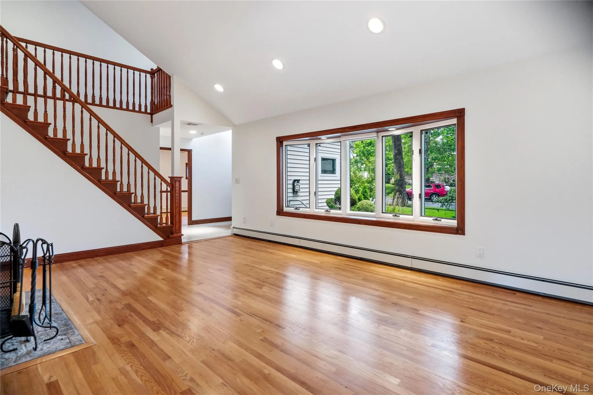 565 Mohawk Road, Hempstead, NY, 5 Bedrooms Bedrooms, 10 Rooms Rooms,2 BathroomsBathrooms,Residential,For Rent,Mohawk,0,1006099 565 Mohawk Road, Hempstead, NY, 5 Bedrooms Bedrooms, 10 Rooms Rooms,2 BathroomsBathrooms,Residential,For Rent,Mohawk,0,1006099