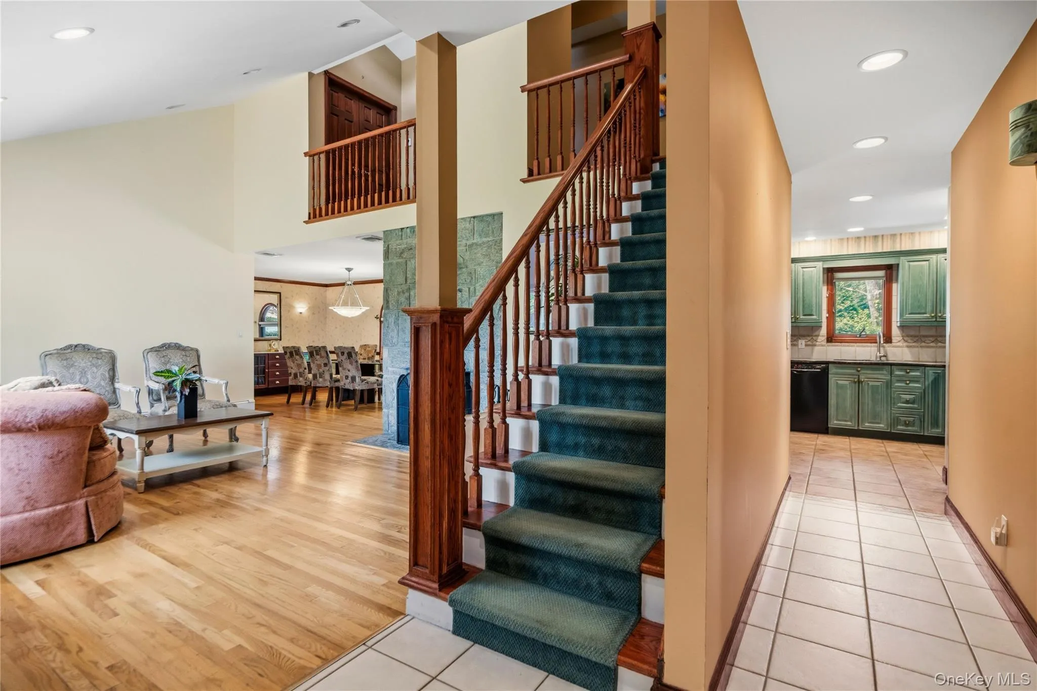 565 Mohawk Road, Hempstead, NY, 5 Bedrooms Bedrooms, 10 Rooms Rooms,2 BathroomsBathrooms,Residential,For Rent,Mohawk,0,1006099 565 Mohawk Road, Hempstead, NY, 5 Bedrooms Bedrooms, 10 Rooms Rooms,2 BathroomsBathrooms,Residential,For Rent,Mohawk,0,1006099