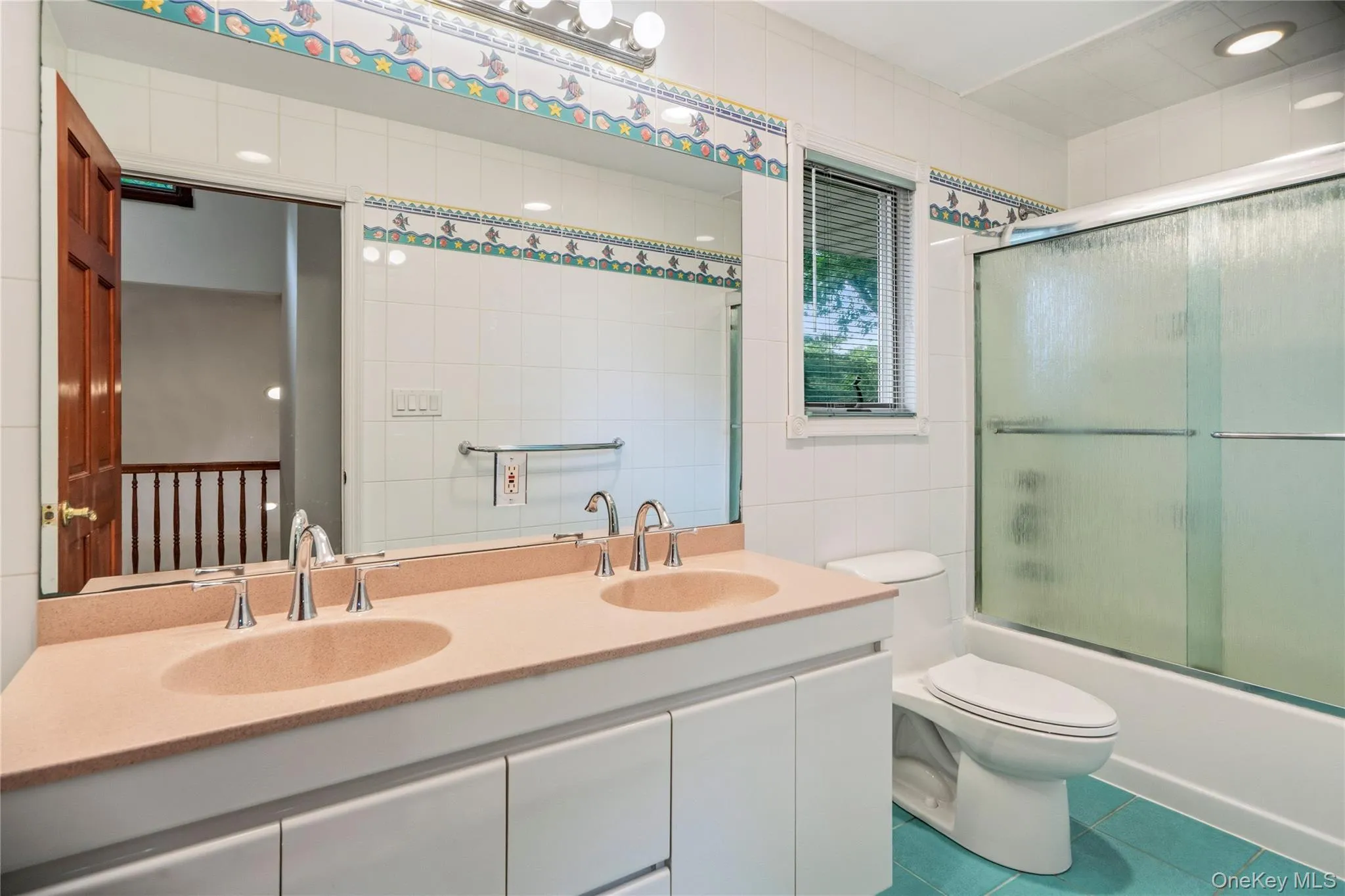 565 Mohawk Road, Hempstead, NY, 5 Bedrooms Bedrooms, 10 Rooms Rooms,2 BathroomsBathrooms,Residential,For Rent,Mohawk,0,1006099 565 Mohawk Road, Hempstead, NY, 5 Bedrooms Bedrooms, 10 Rooms Rooms,2 BathroomsBathrooms,Residential,For Rent,Mohawk,0,1006099