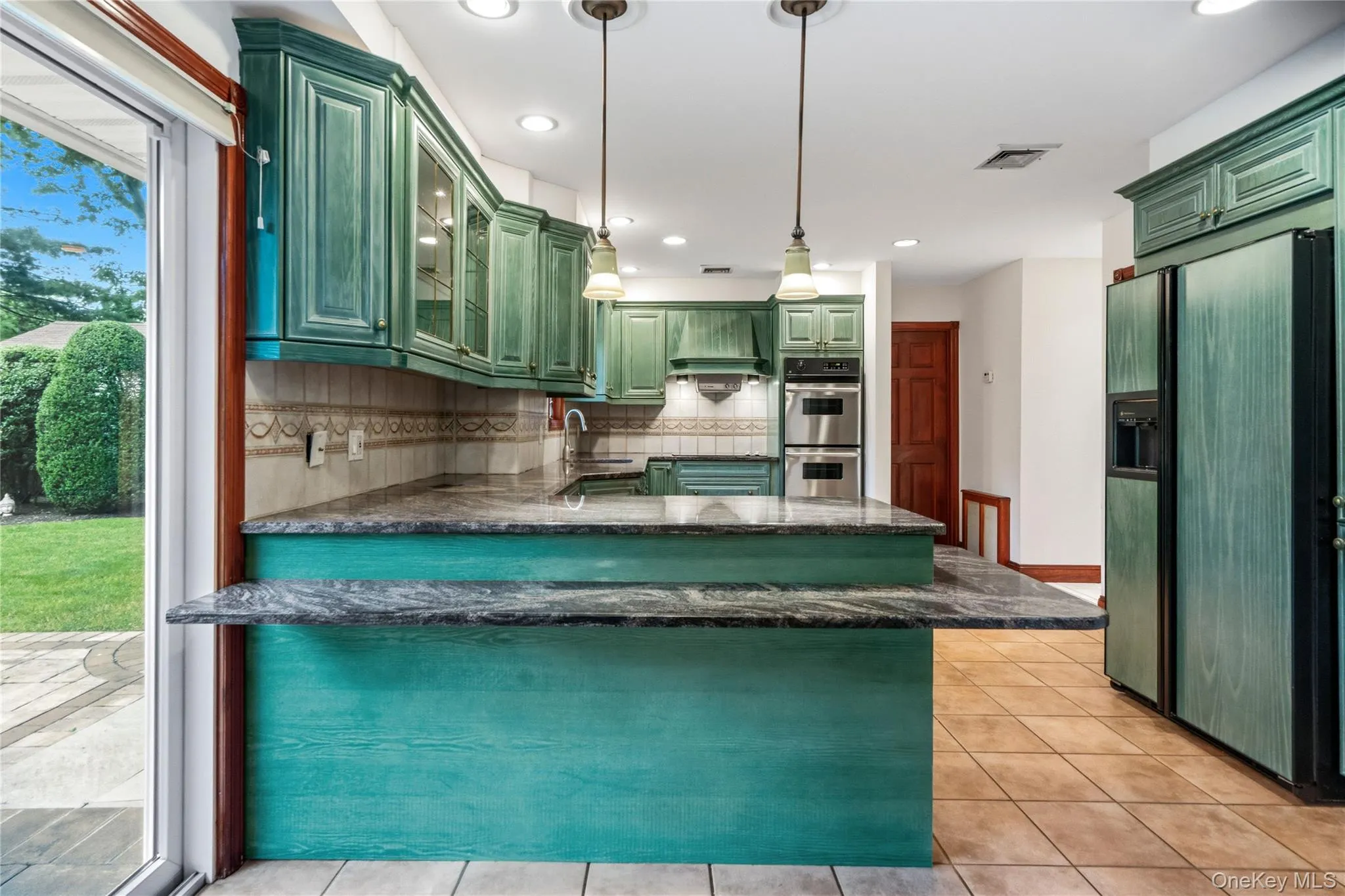 565 Mohawk Road, Hempstead, NY, 5 Bedrooms Bedrooms, 10 Rooms Rooms,2 BathroomsBathrooms,Residential,For Rent,Mohawk,0,1006099 565 Mohawk Road, Hempstead, NY, 5 Bedrooms Bedrooms, 10 Rooms Rooms,2 BathroomsBathrooms,Residential,For Rent,Mohawk,0,1006099