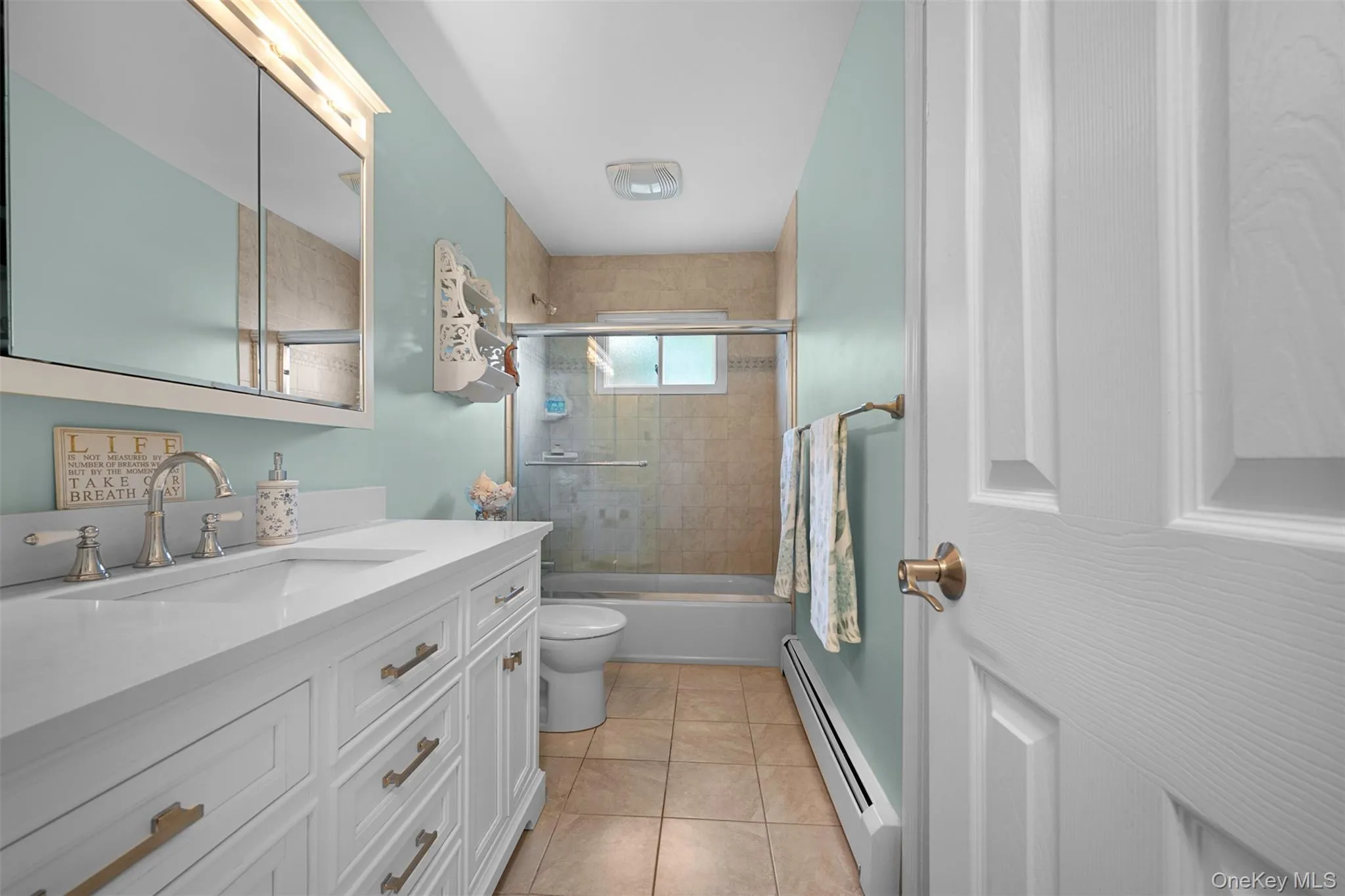 117 Washington Place, Oyster Bay, NY, 4 Bedrooms Bedrooms, 9 Rooms Rooms,2 BathroomsBathrooms,Residential,For Rent,Washington,0,1006105 117 Washington Place, Oyster Bay, NY, 4 Bedrooms Bedrooms, 9 Rooms Rooms,2 BathroomsBathrooms,Residential,For Rent,Washington,0,1006105