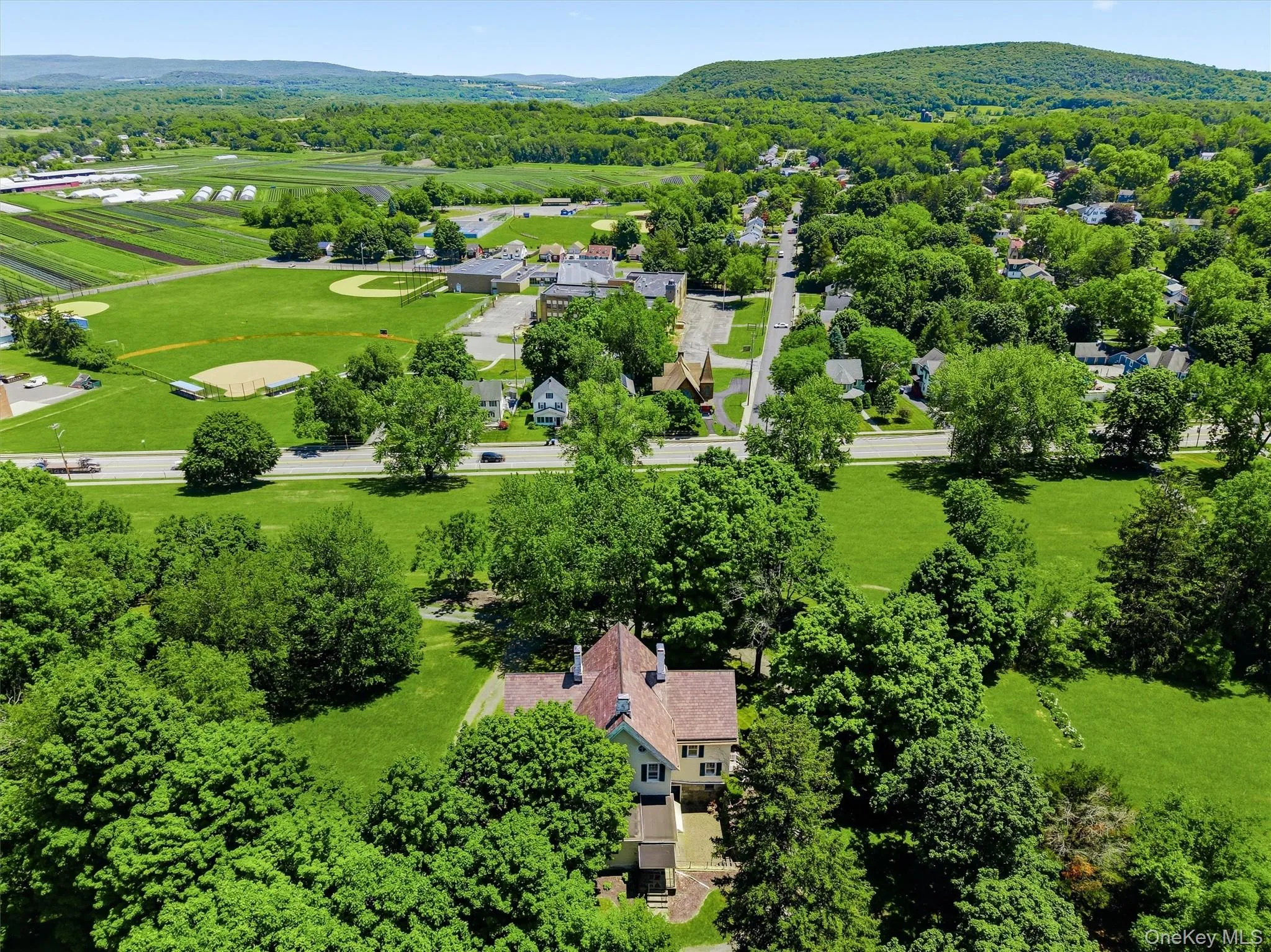 1 Oakland Avenue, Chester Town, NY, 4 Bedrooms Bedrooms, 11 Rooms Rooms,2 BathroomsBathrooms,Residential,For Rent,Oakland,0,1006113 1 Oakland Avenue, Chester Town, NY, 4 Bedrooms Bedrooms, 11 Rooms Rooms,2 BathroomsBathrooms,Residential,For Rent,Oakland,0,1006113