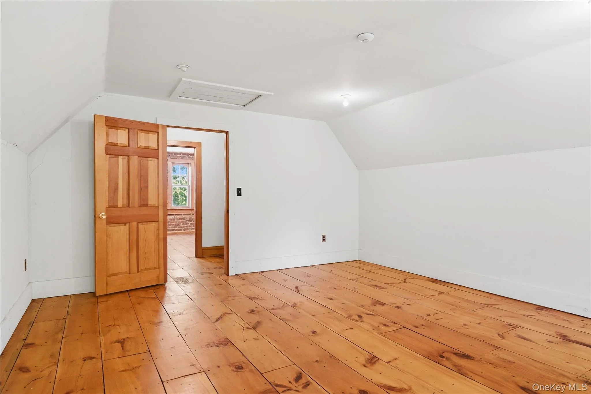 1 Oakland Avenue, Chester Town, NY, 4 Bedrooms Bedrooms, 11 Rooms Rooms,2 BathroomsBathrooms,Residential,For Rent,Oakland,0,1006113 1 Oakland Avenue, Chester Town, NY, 4 Bedrooms Bedrooms, 11 Rooms Rooms,2 BathroomsBathrooms,Residential,For Rent,Oakland,0,1006113