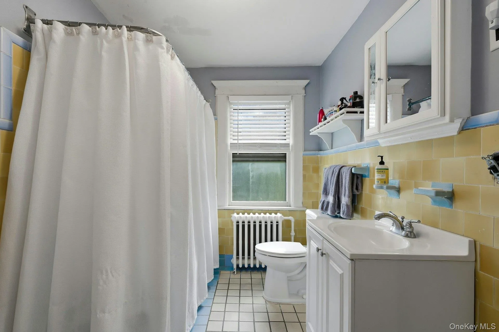 Second Floor Full Bathroom Second Floor Full Bathroom